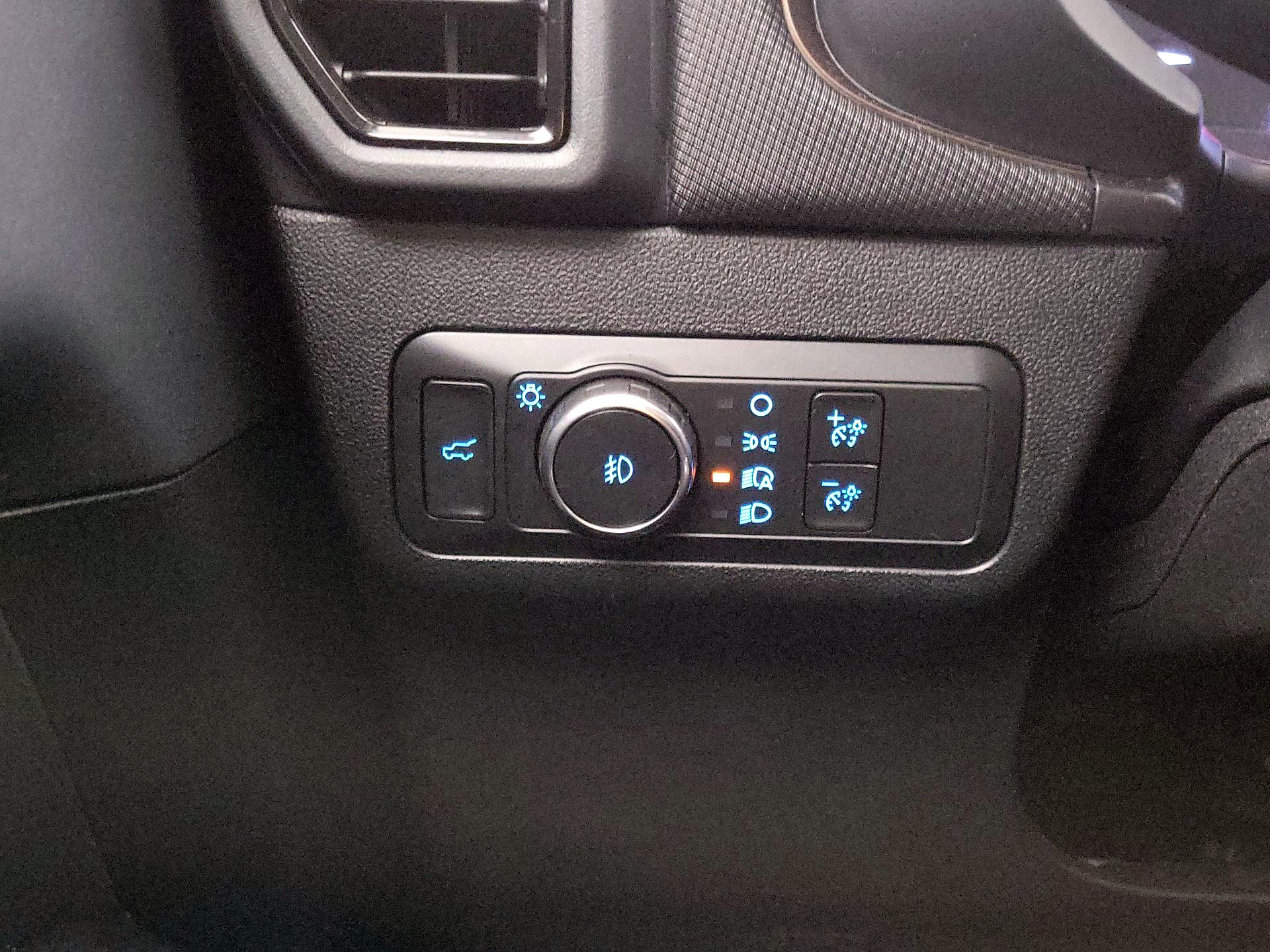 Thumbnail: 2021 Ford Bronco Sport - 13