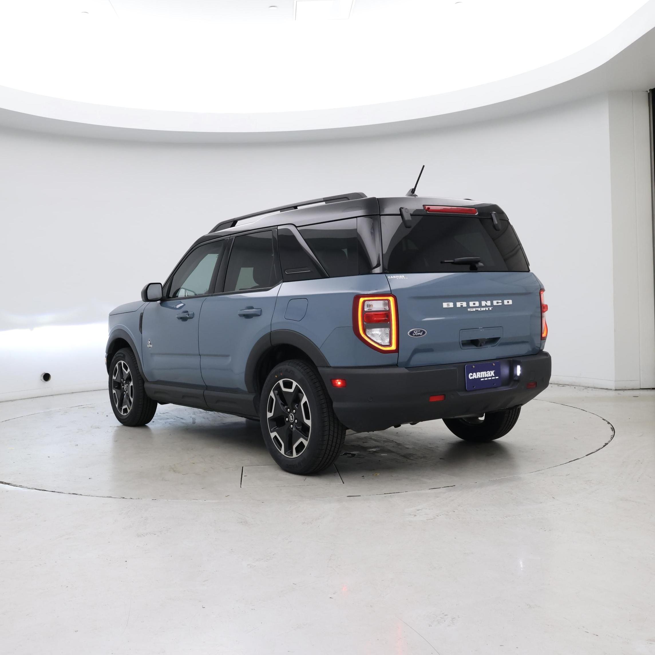 Thumbnail: 2021 Ford Bronco Sport - 2