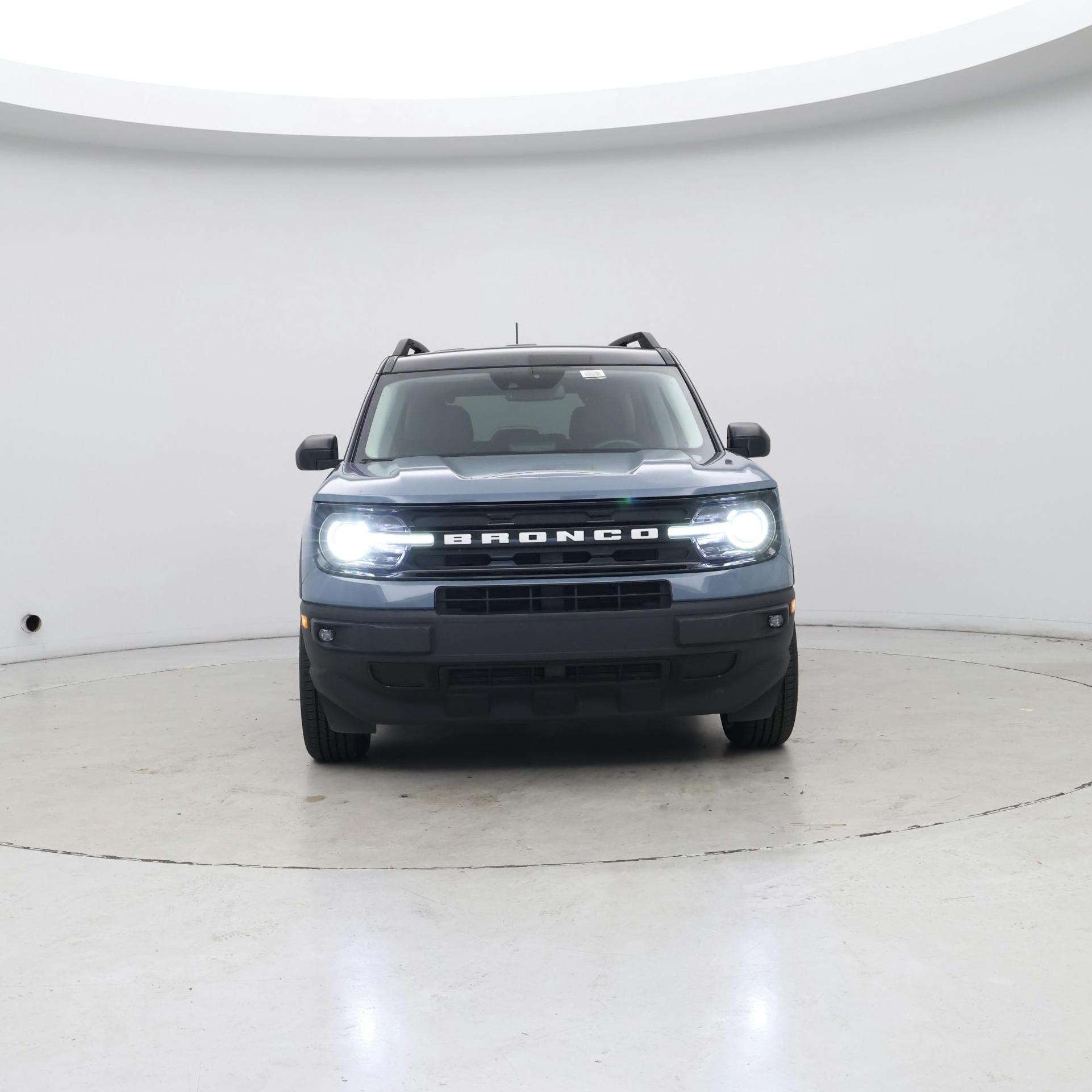 Thumbnail: 2021 Ford Bronco Sport - 5