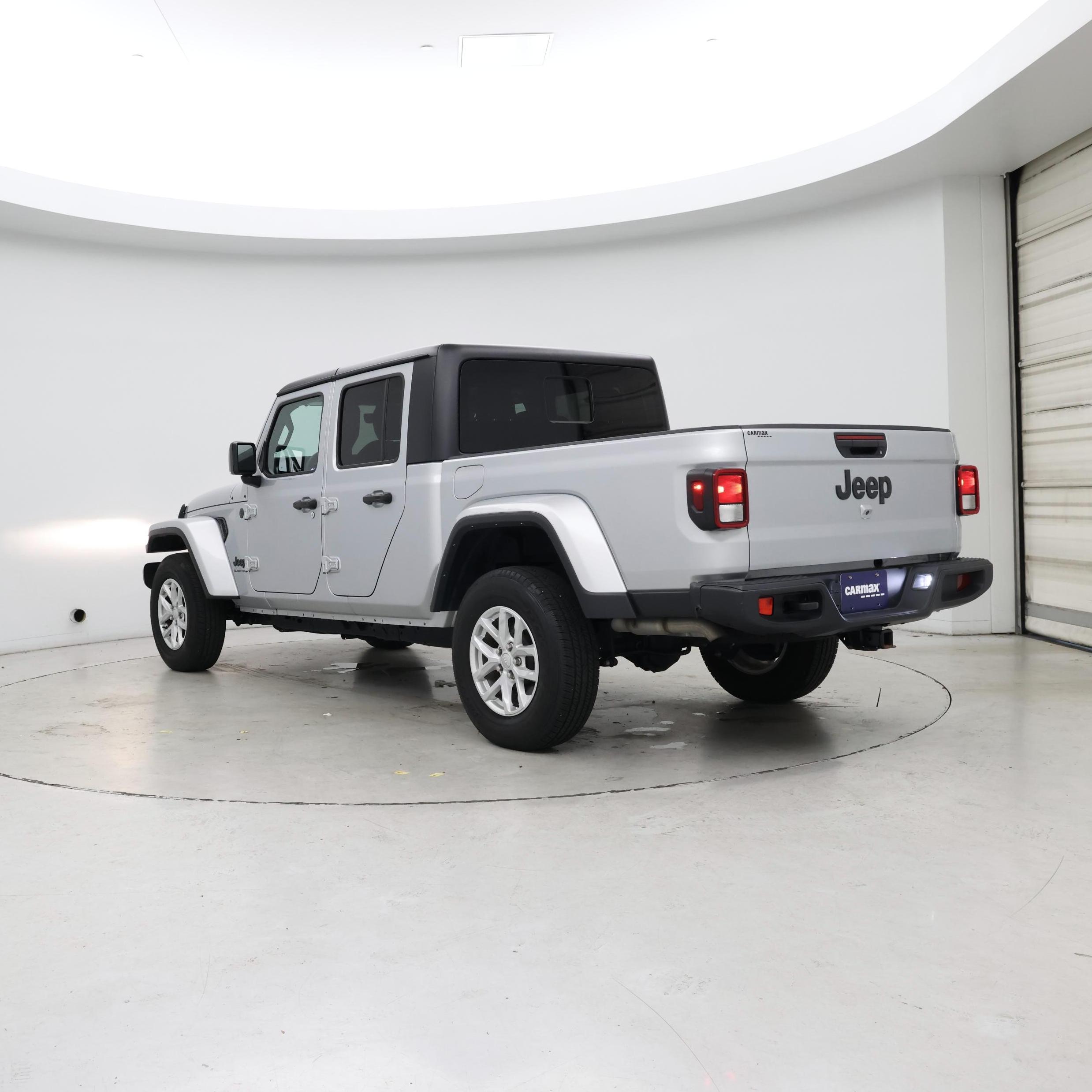 Thumbnail: 2023 Jeep Gladiator - 2