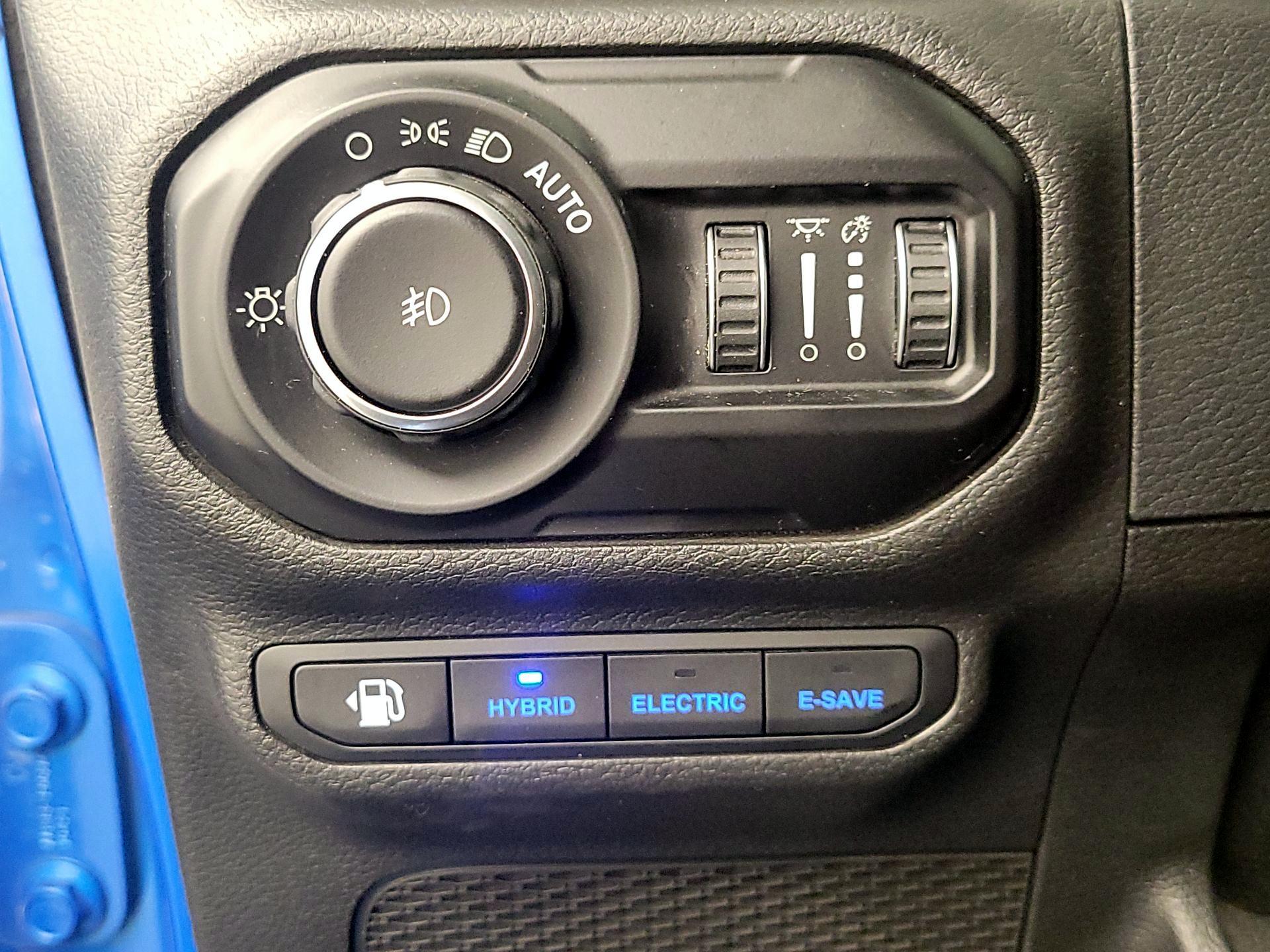 Thumbnail: 2021 Jeep Wrangler - 13