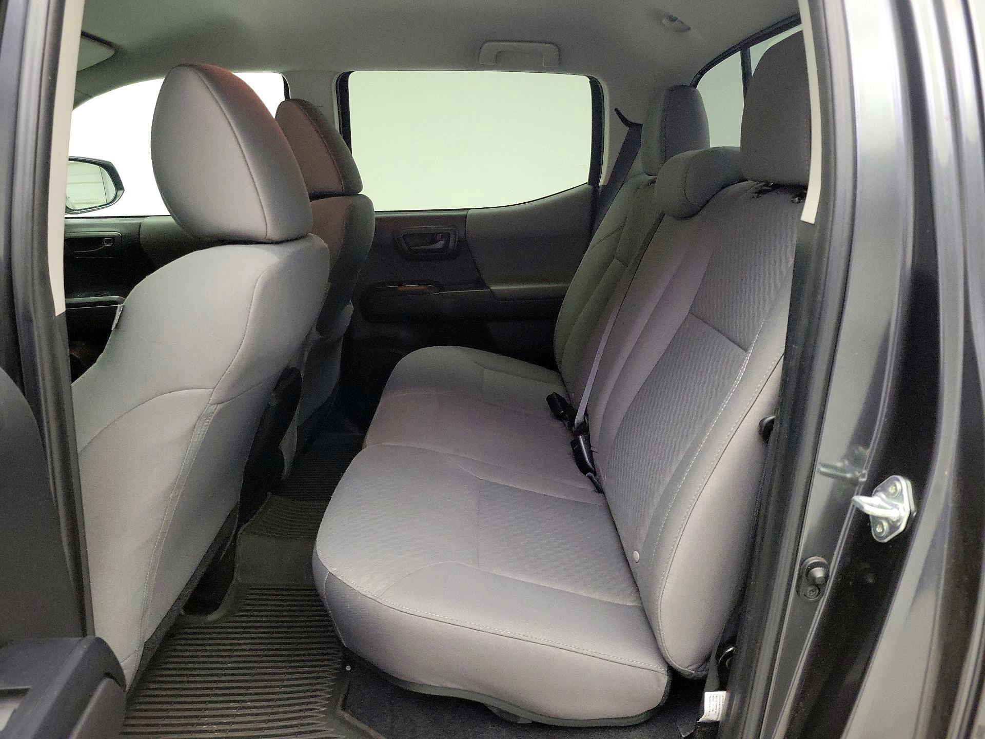 Thumbnail: 2023 Toyota Tacoma - 19