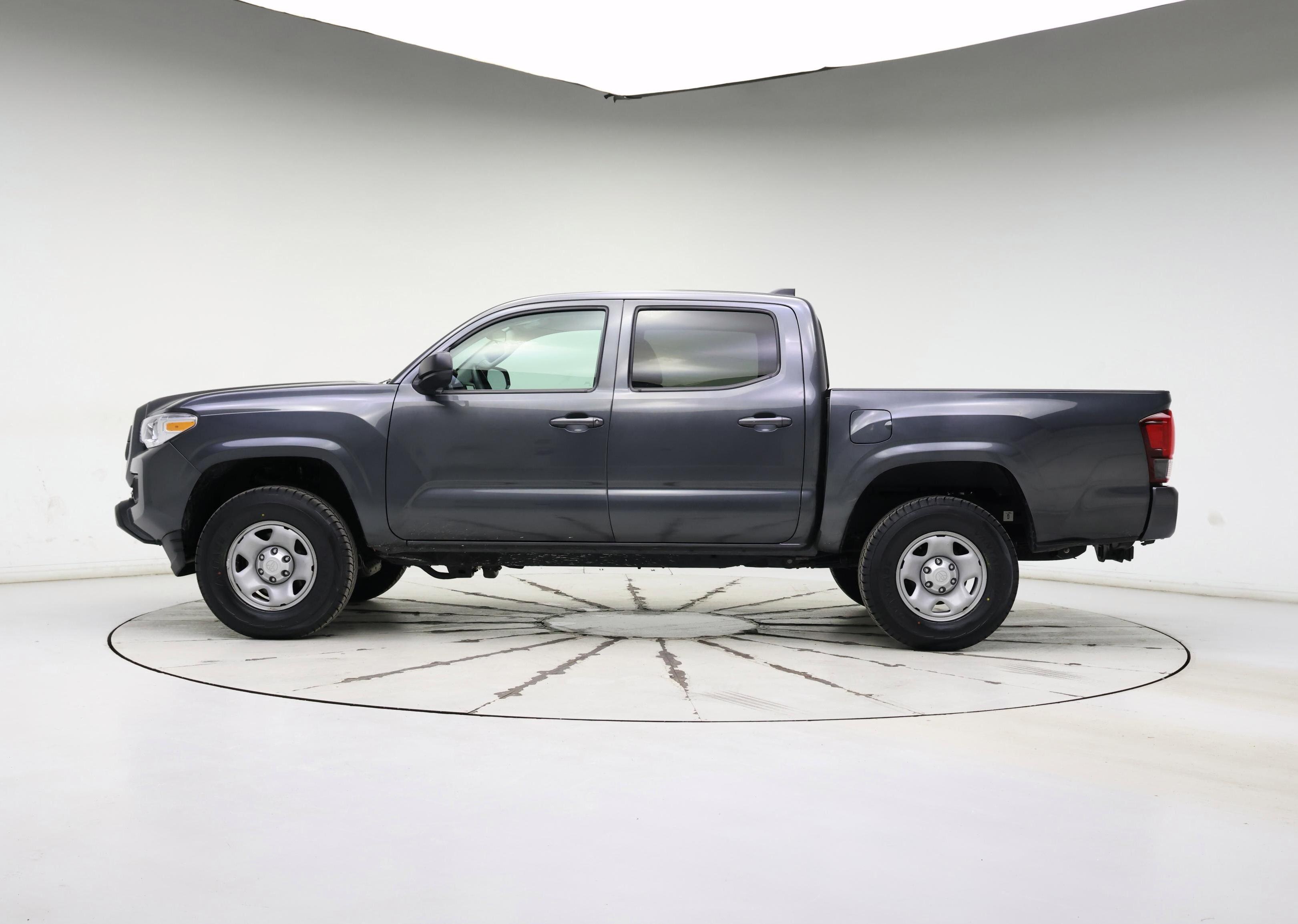 Thumbnail: 2023 Toyota Tacoma - 3