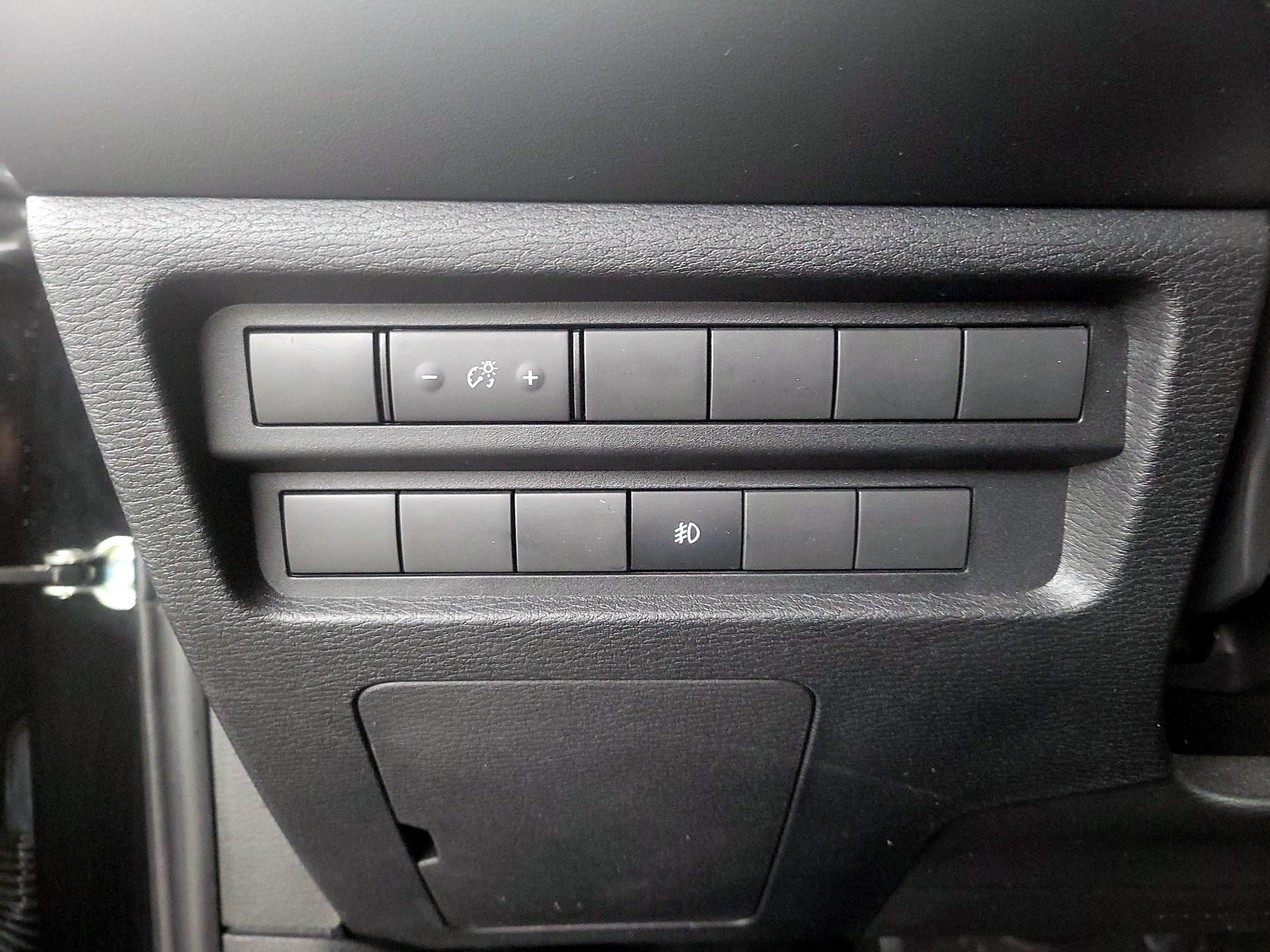 Thumbnail: 2022 Mitsubishi Outlander - 13