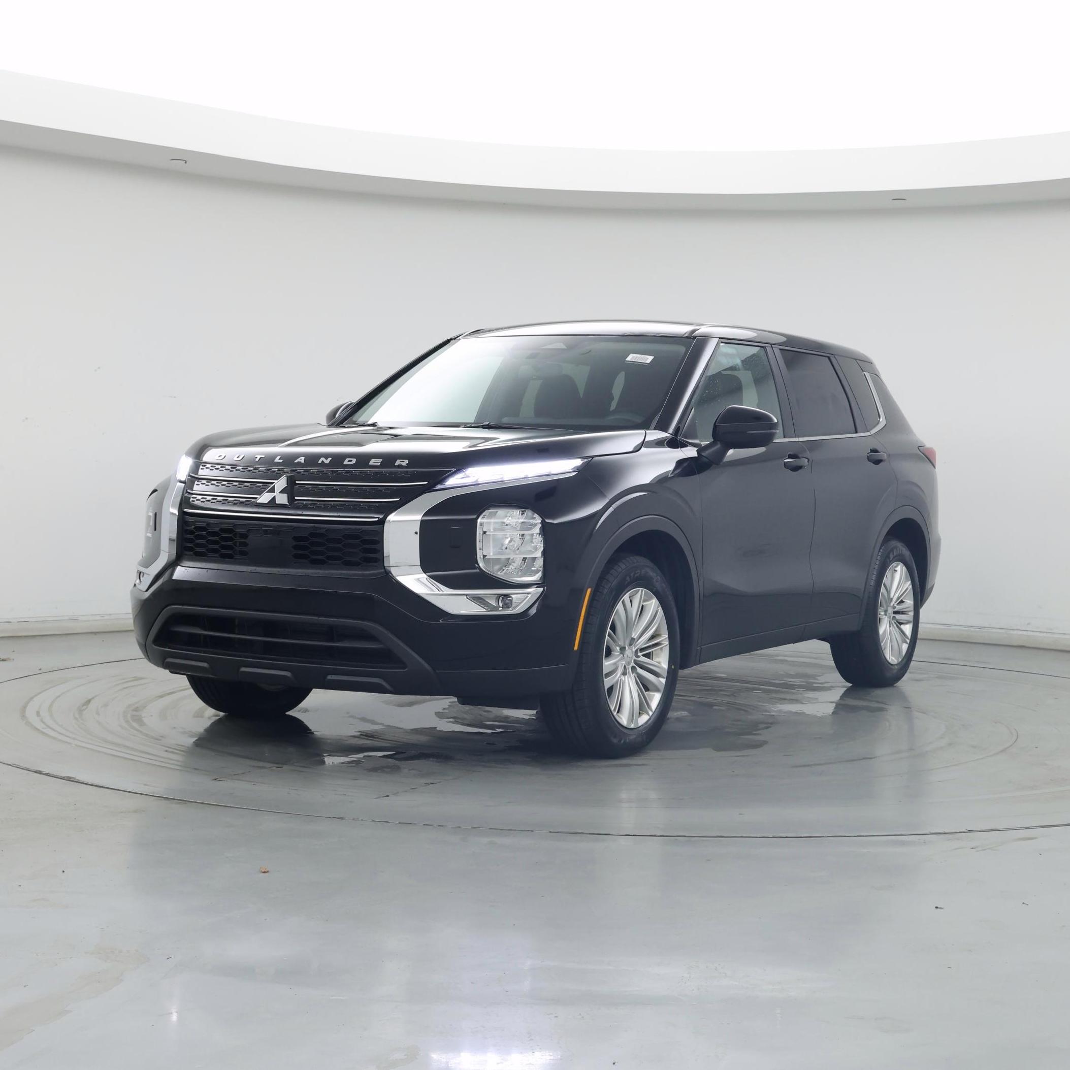 Thumbnail: 2022 Mitsubishi Outlander - 4