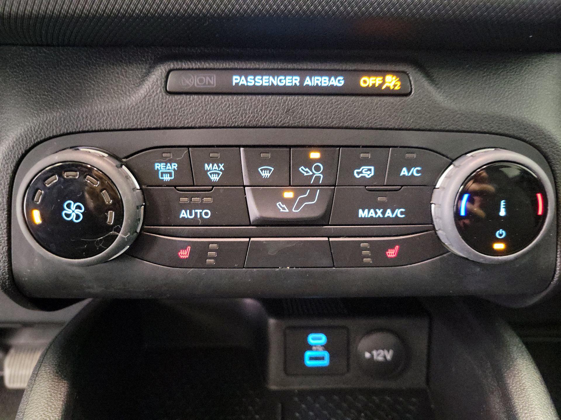 Thumbnail: 2022 Ford Bronco Sport - 15