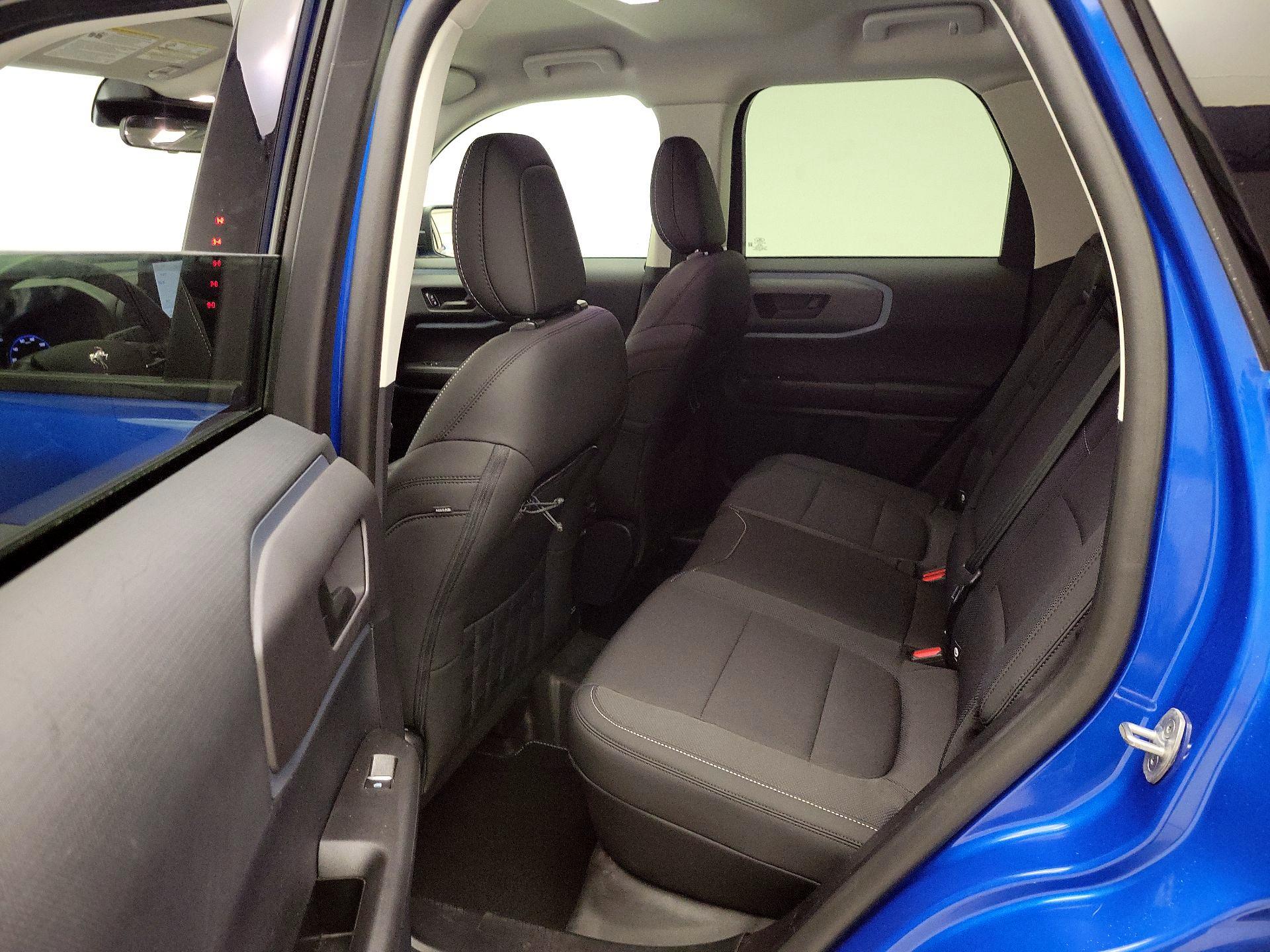 Thumbnail: 2022 Ford Bronco Sport - 18