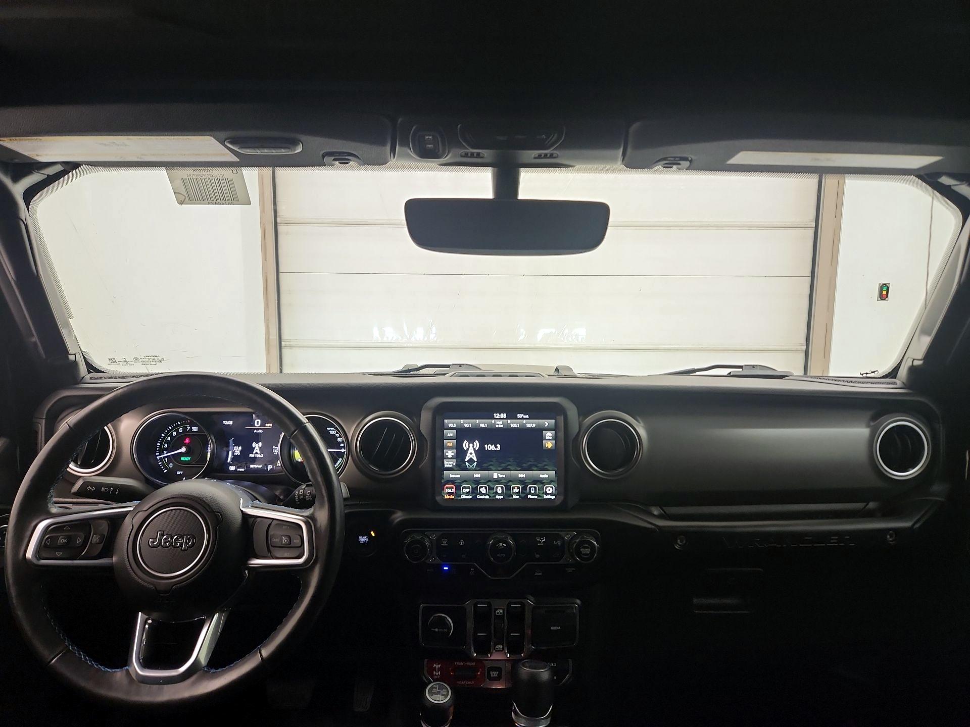 Thumbnail: 2023 Jeep Wrangler - 9