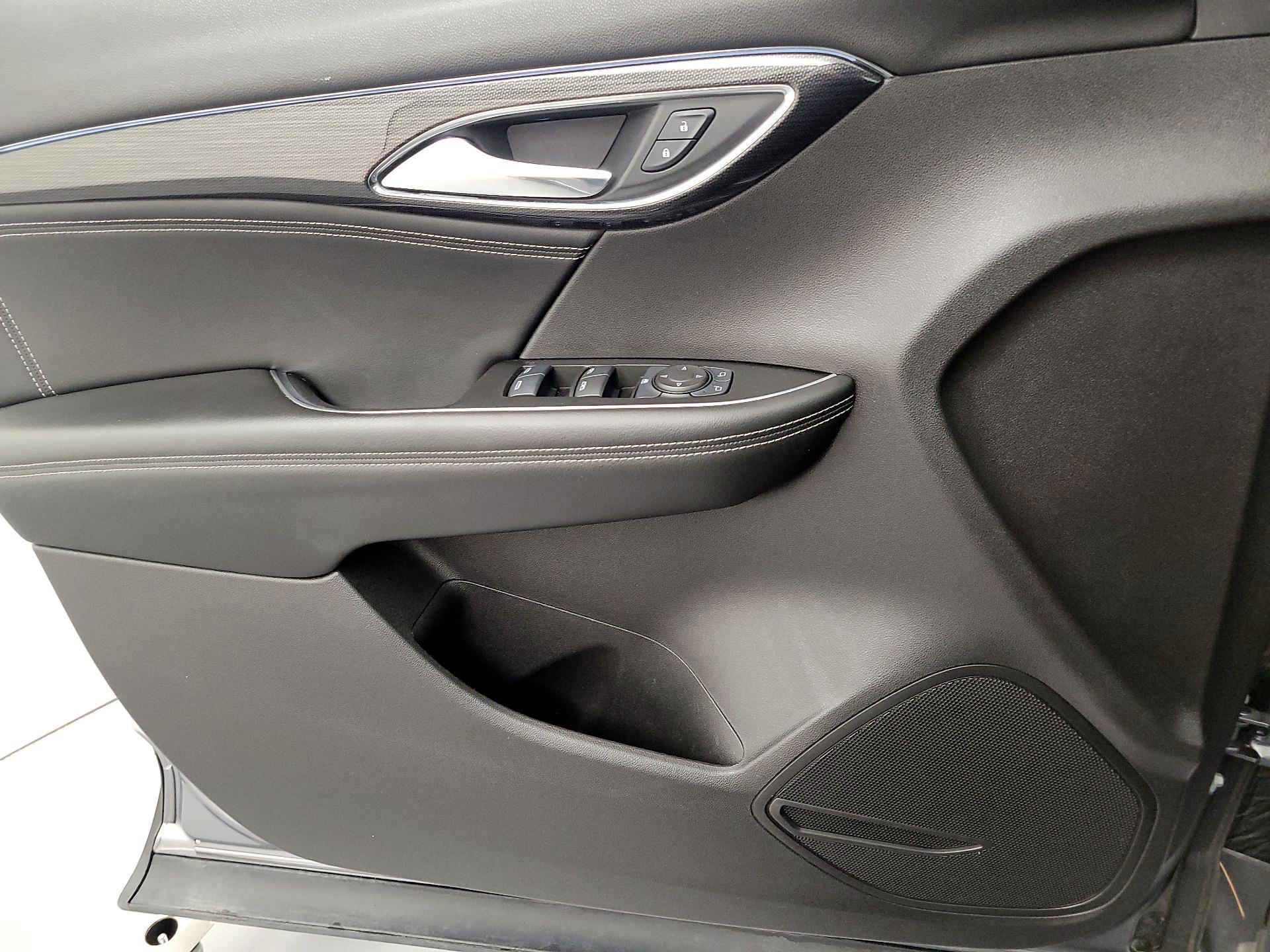 Thumbnail: 2022 Buick Envision - 12