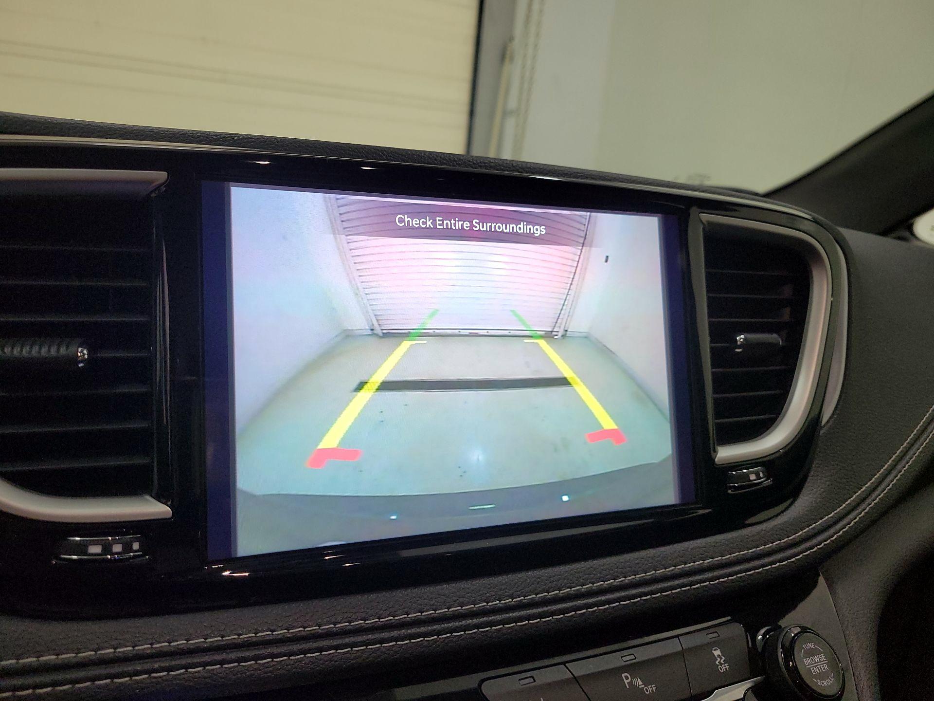 Thumbnail: 2023 Chrysler Pacifica - 14