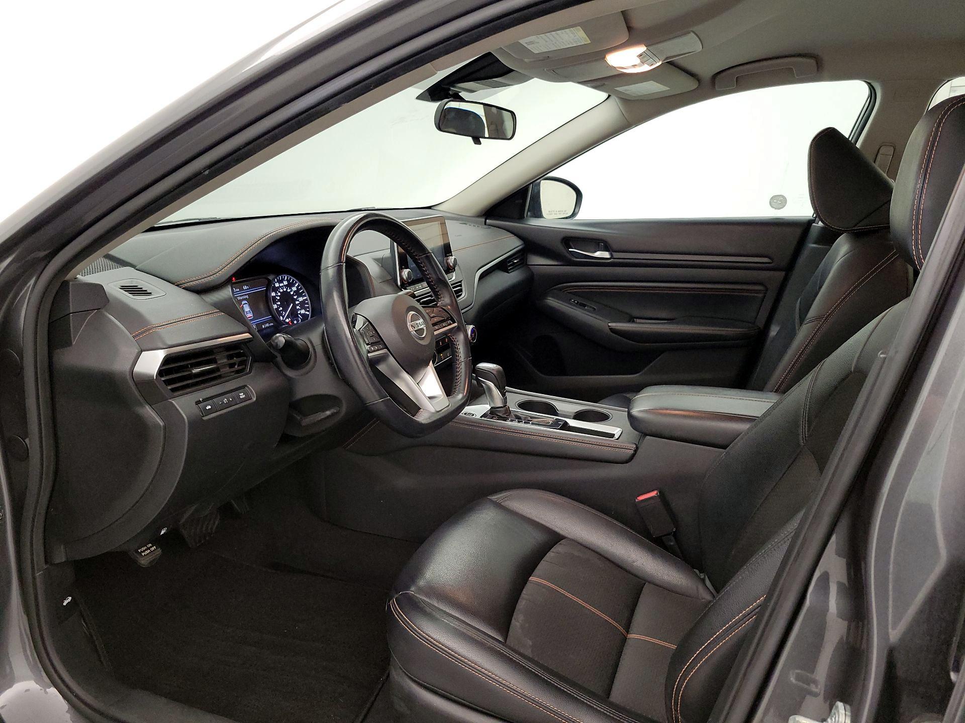 Thumbnail: 2021 Nissan Altima - 11