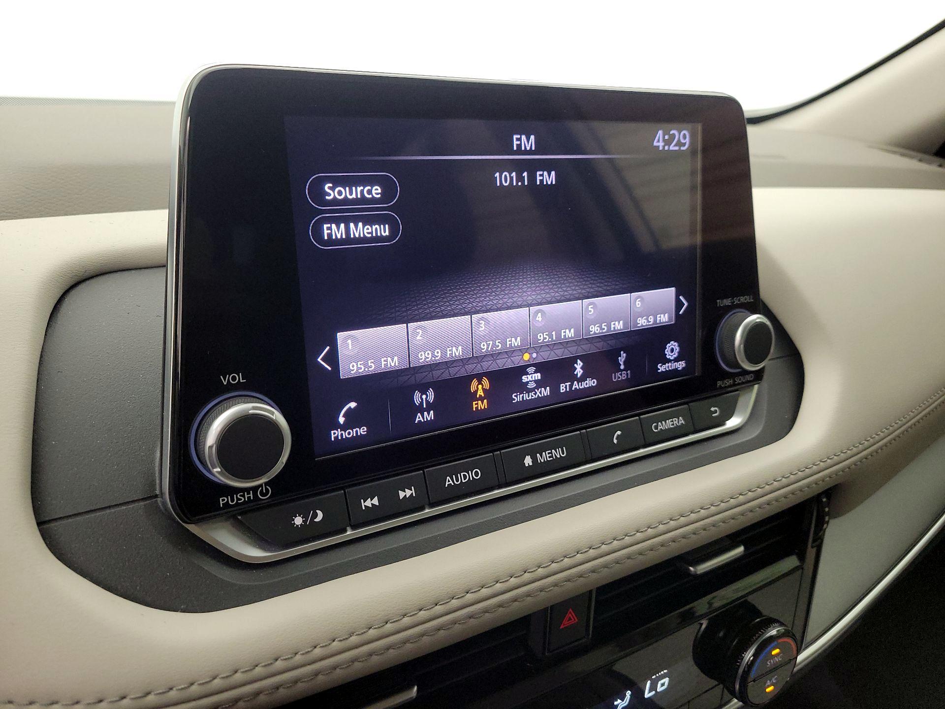 Thumbnail: 2023 Nissan Rogue - 15