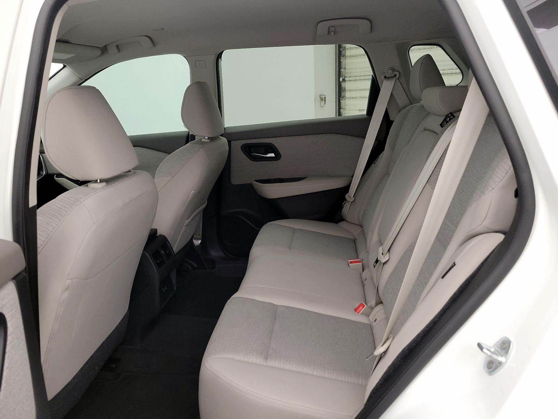 Thumbnail: 2023 Nissan Rogue - 19