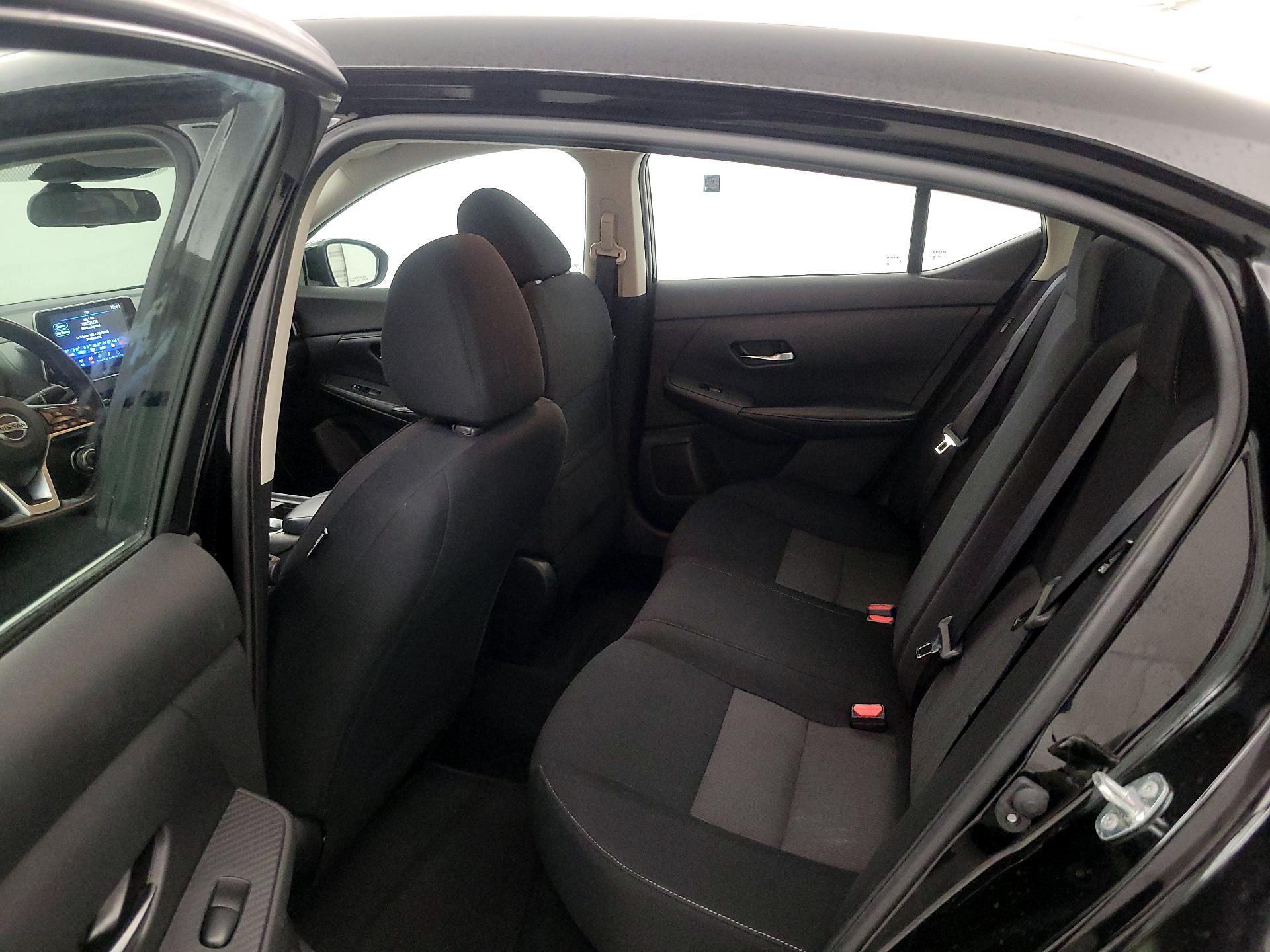 Thumbnail: 2023 Nissan Sentra - 19