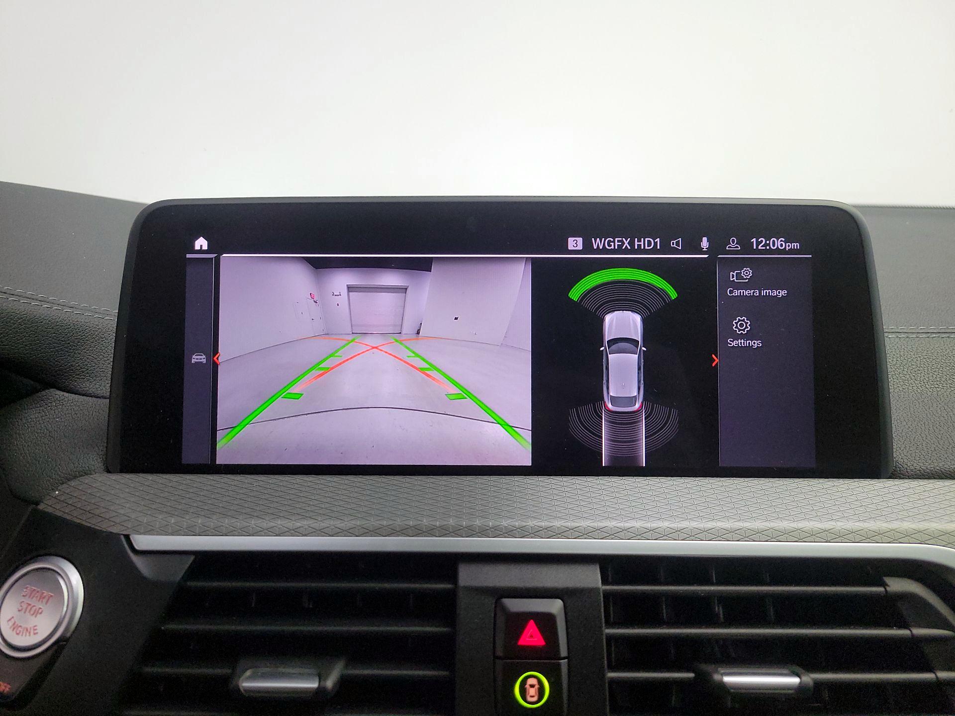 Thumbnail: 2021 BMW X4 - 15