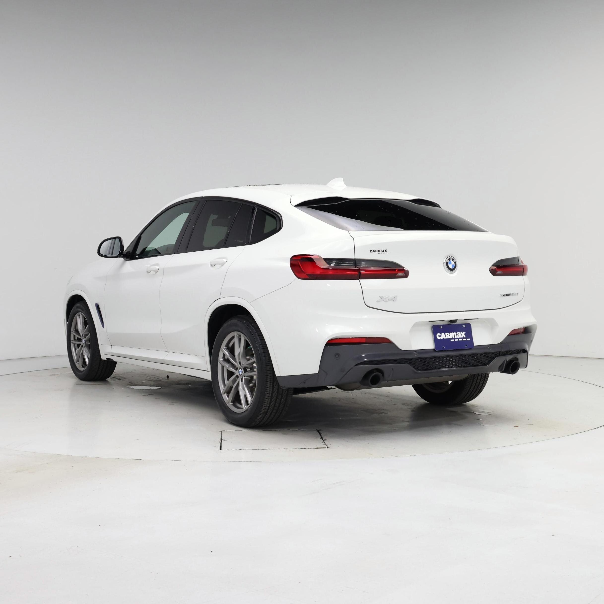 Thumbnail: 2021 BMW X4 - 2