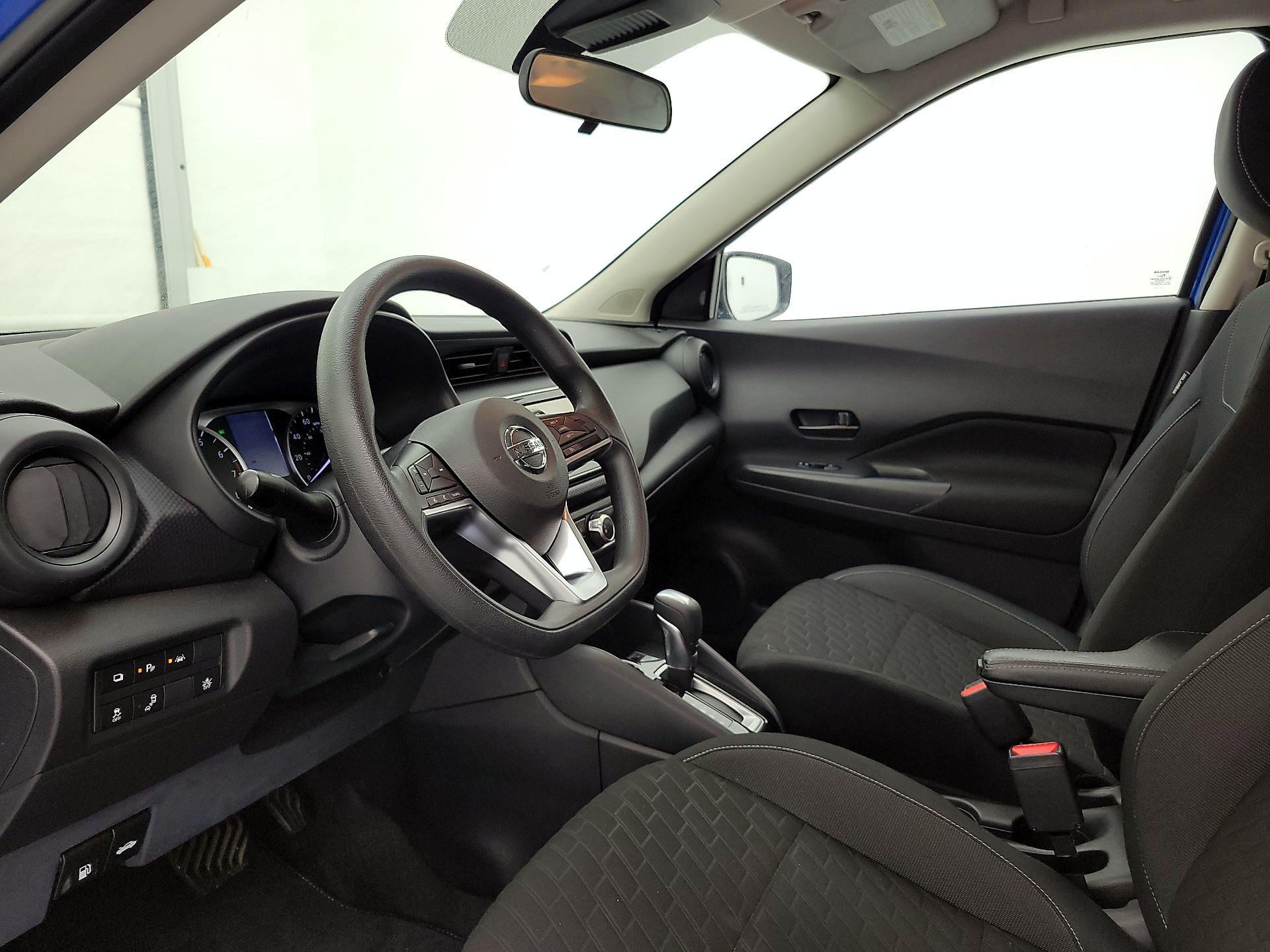 Thumbnail: 2021 Nissan Kicks - 11