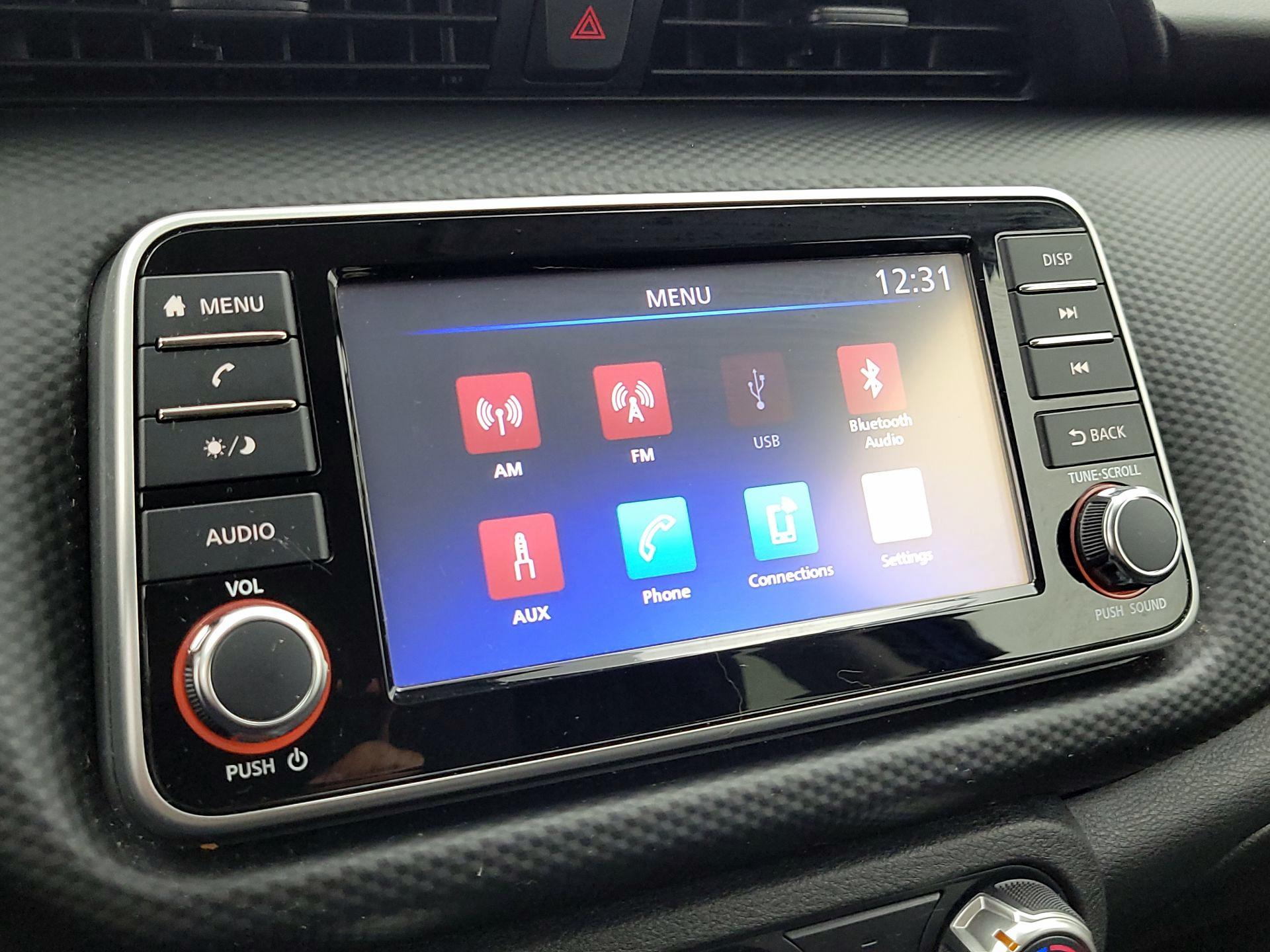 Thumbnail: 2021 Nissan Kicks - 15