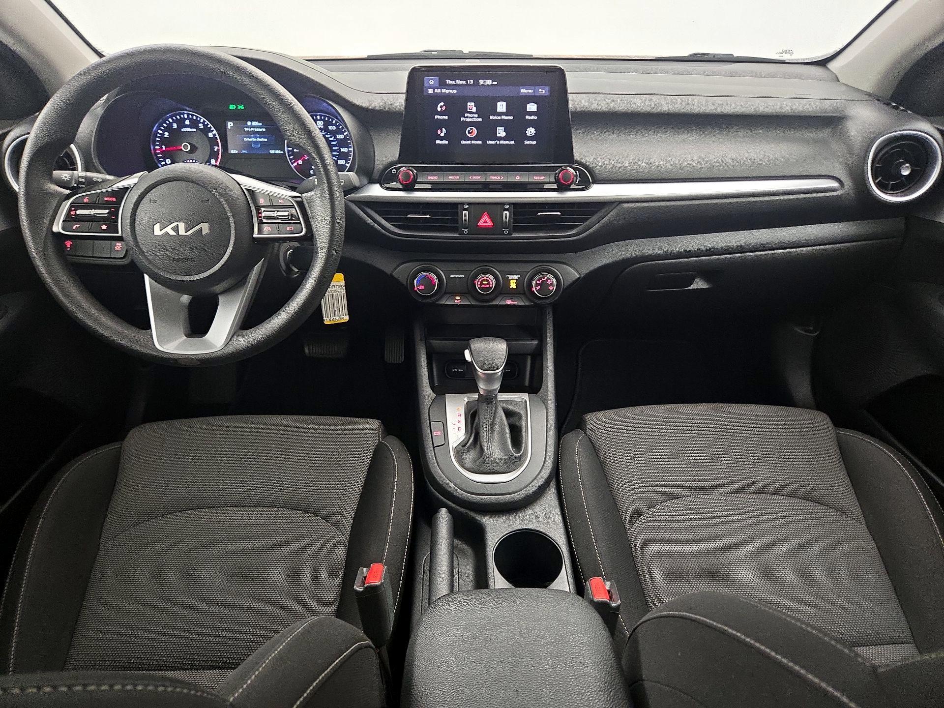 Thumbnail: 2023 Kia Forte - 9