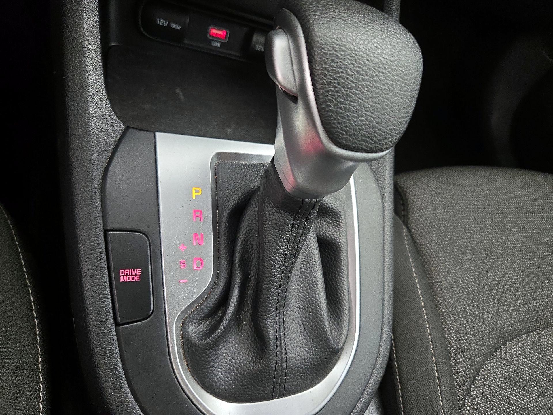 Thumbnail: 2023 Kia Forte - 17