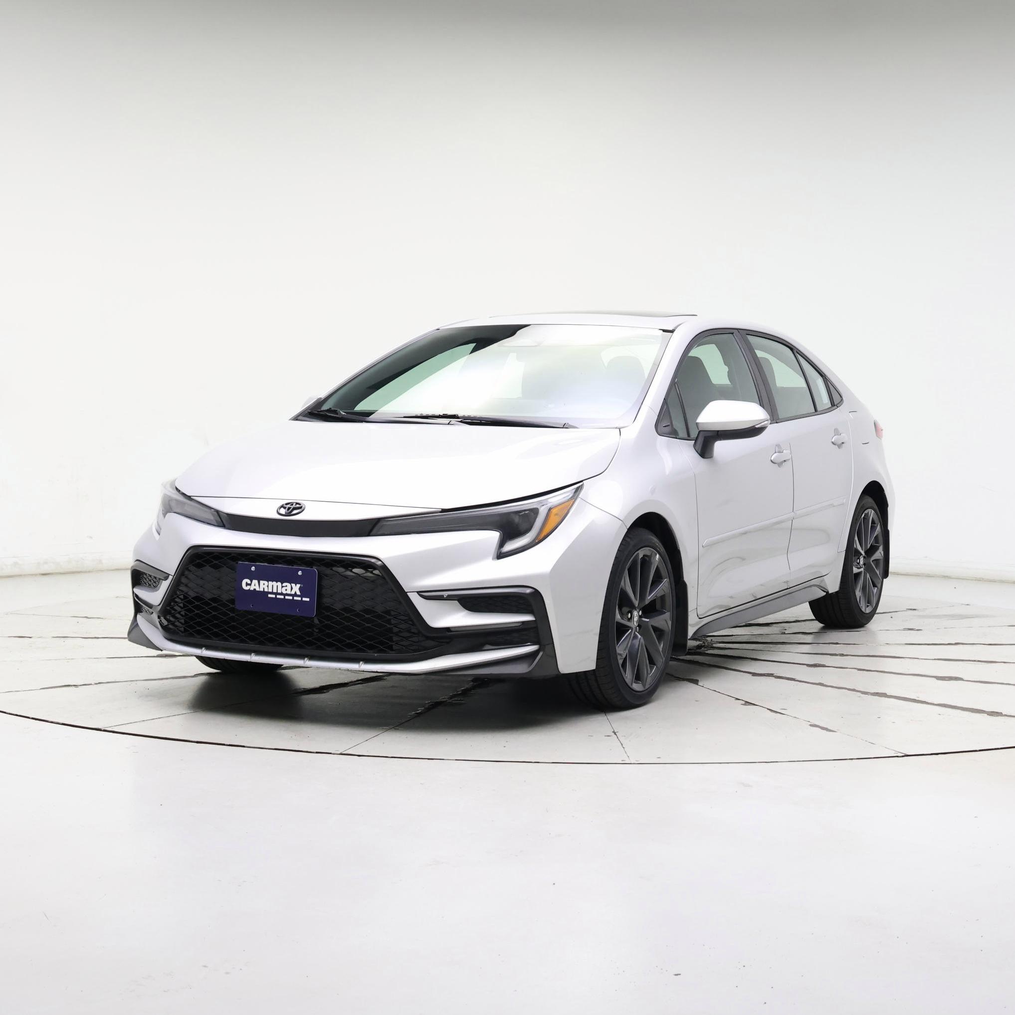 Thumbnail: 2023 Toyota Corolla - 4