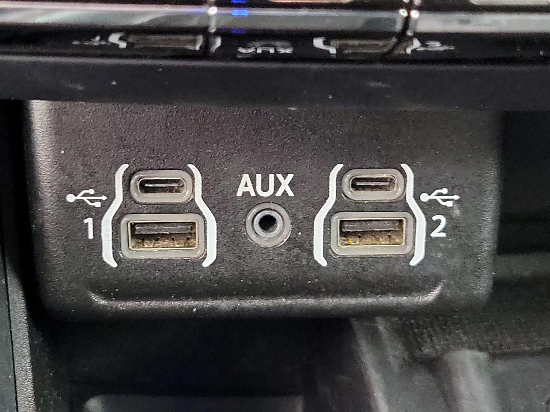 Thumbnail: 2023 Dodge Durango - 19