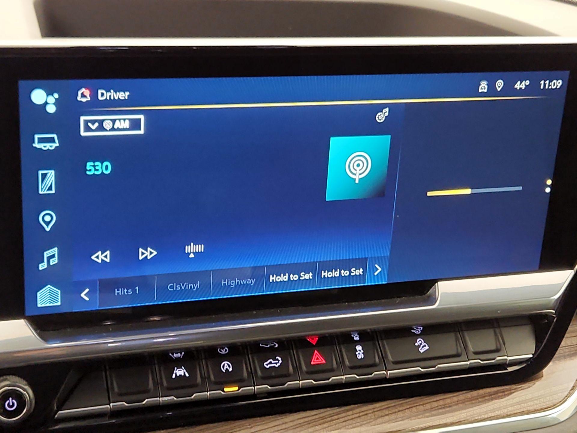 Thumbnail: 2023 Chevrolet Silverado 1500 - 16