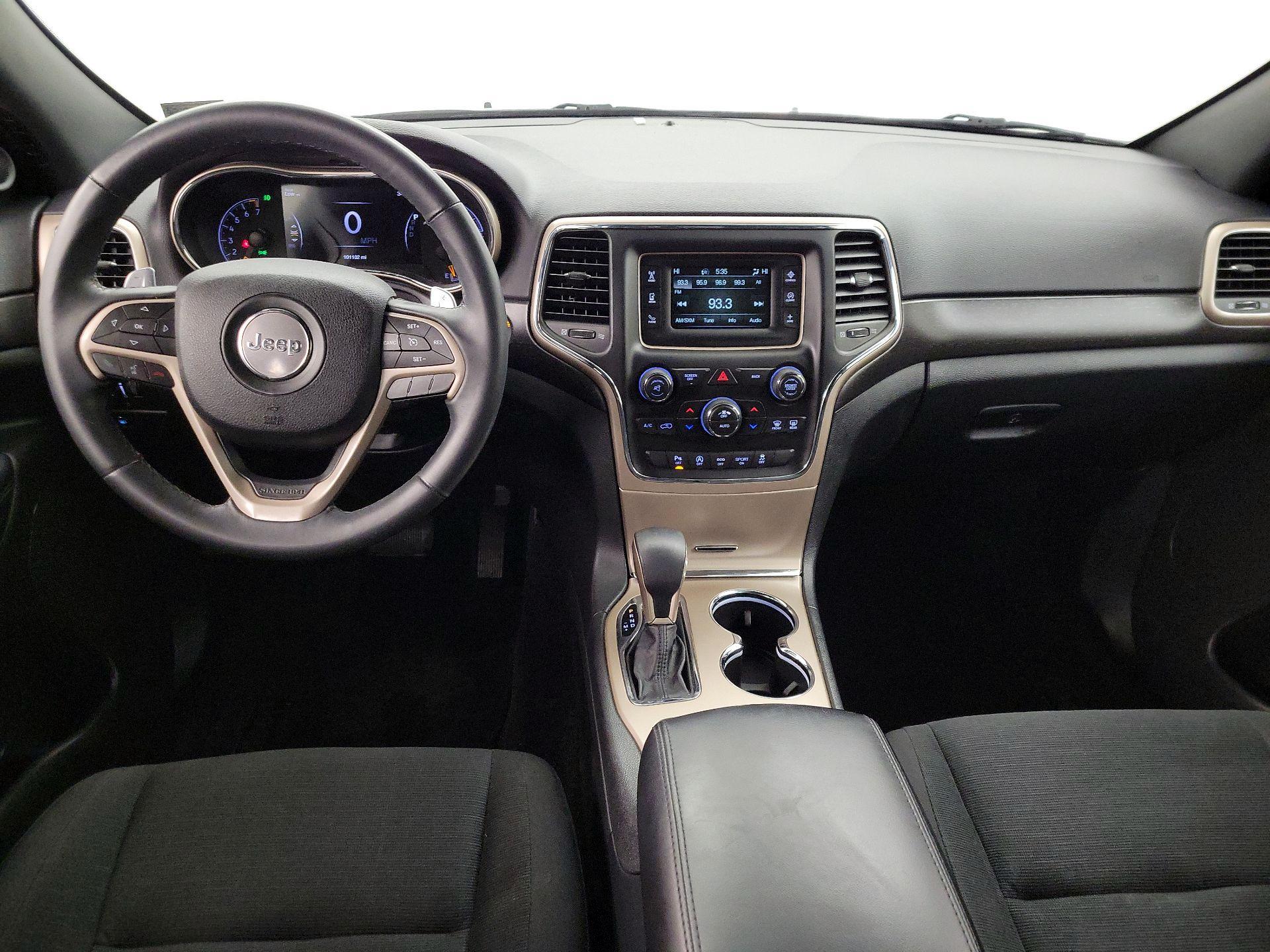 Thumbnail: 2017 Jeep Grand Cherokee - 9