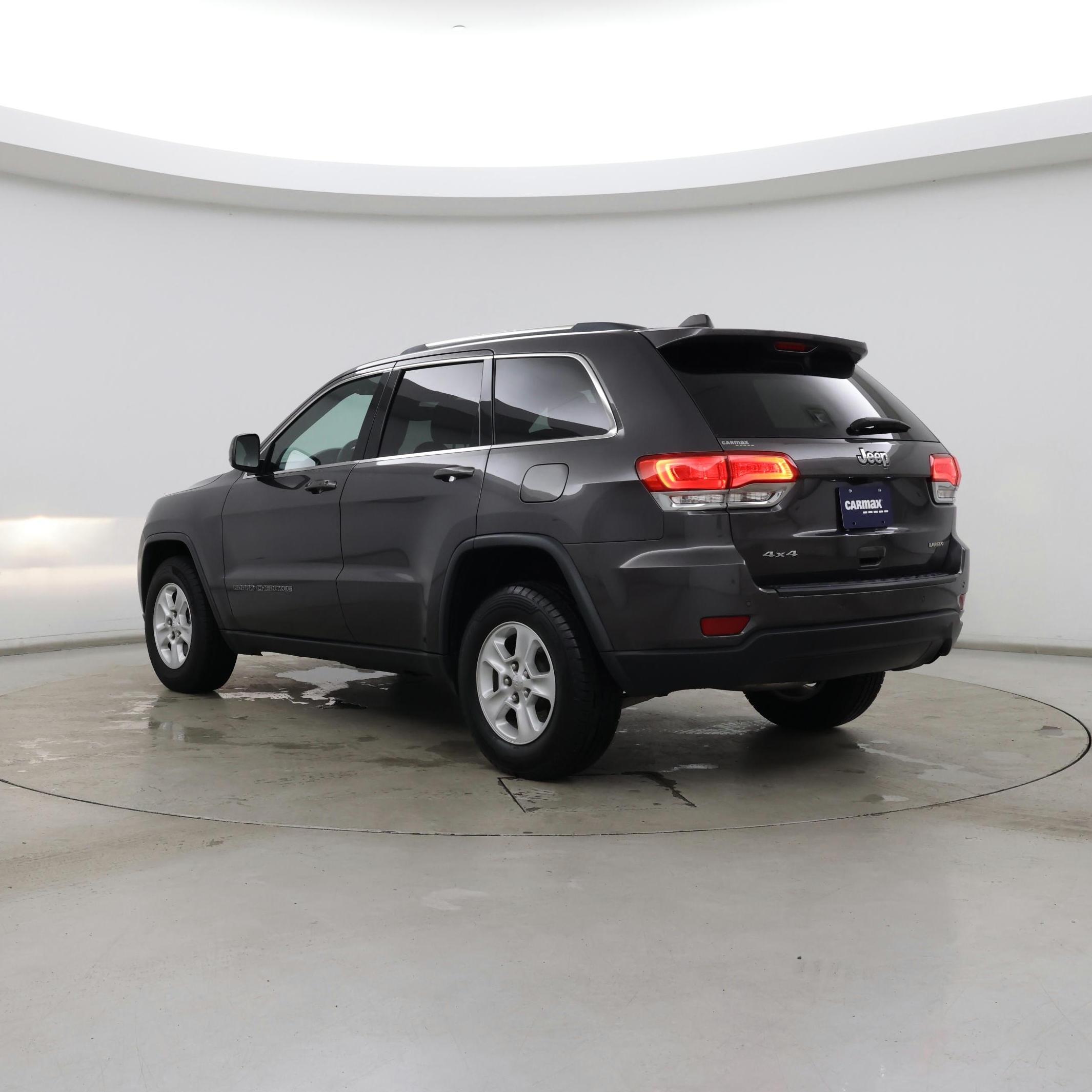 Thumbnail: 2017 Jeep Grand Cherokee - 2