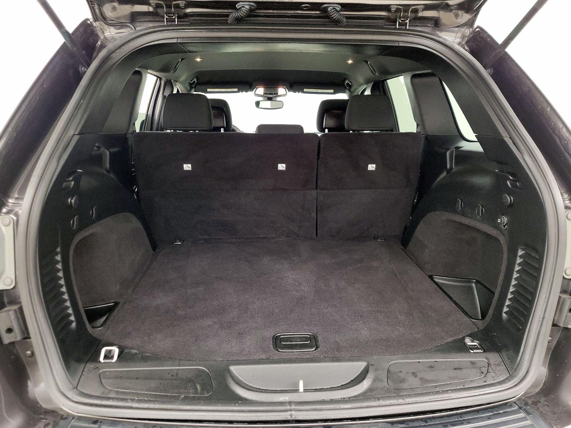 Thumbnail: 2017 Jeep Grand Cherokee - 20