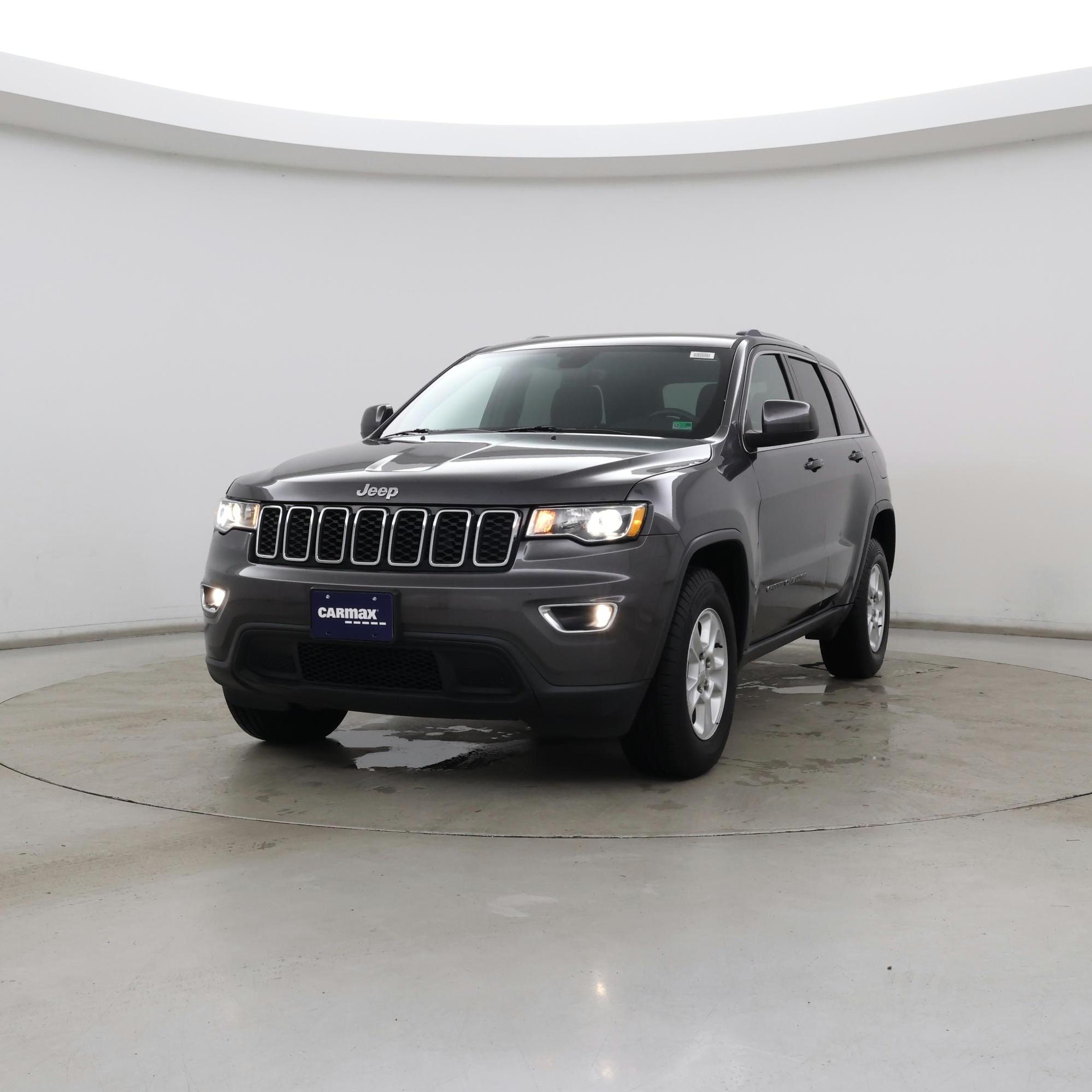 Thumbnail: 2017 Jeep Grand Cherokee - 4