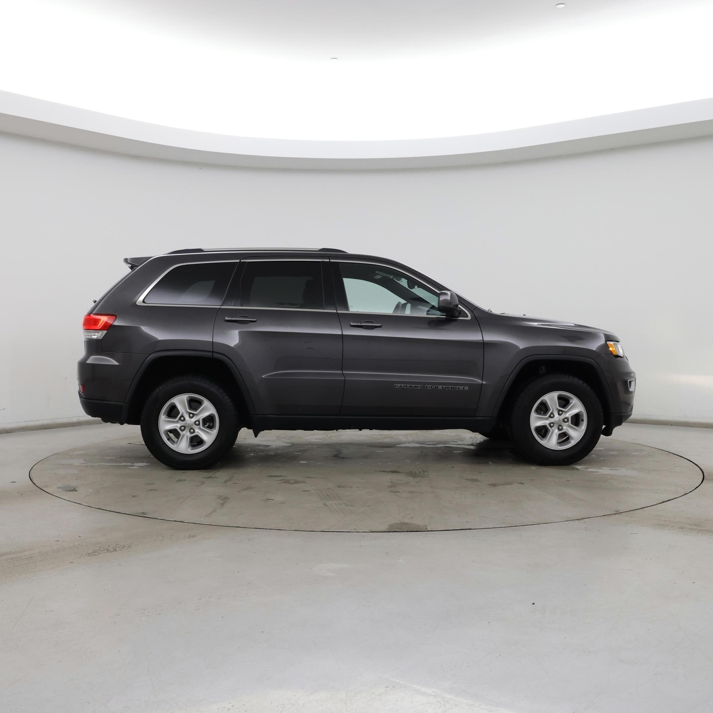 Thumbnail: 2017 Jeep Grand Cherokee - 7