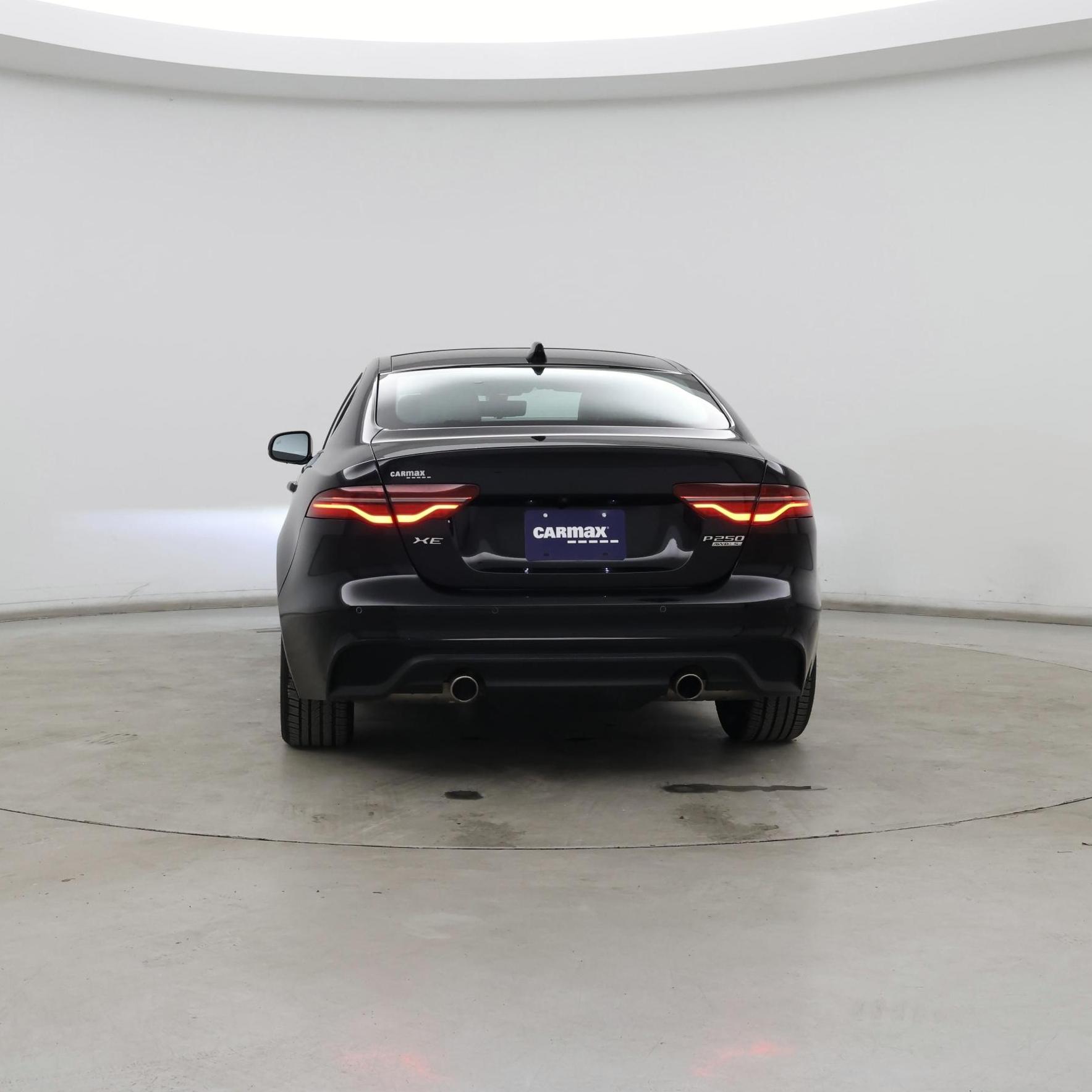 Thumbnail: 2020 Jaguar XE - 6