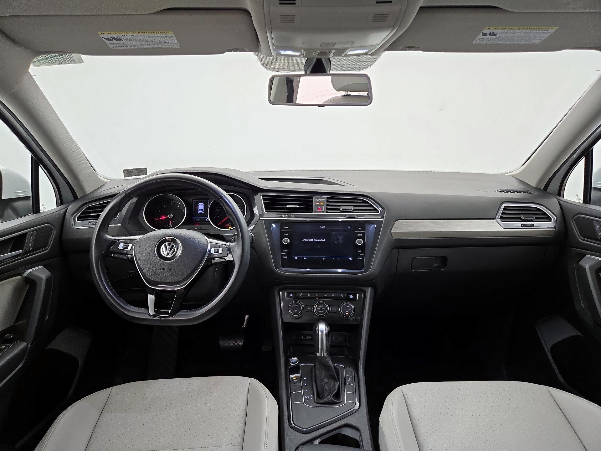 Thumbnail: 2019 Volkswagen Tiguan - 9