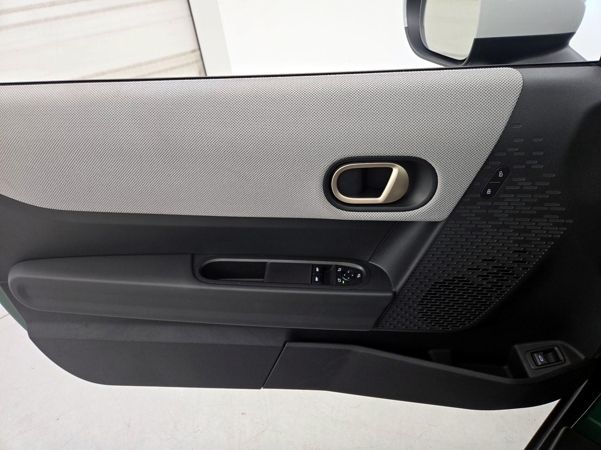 Thumbnail: 2025 MINI Cooper Hardtop - 12