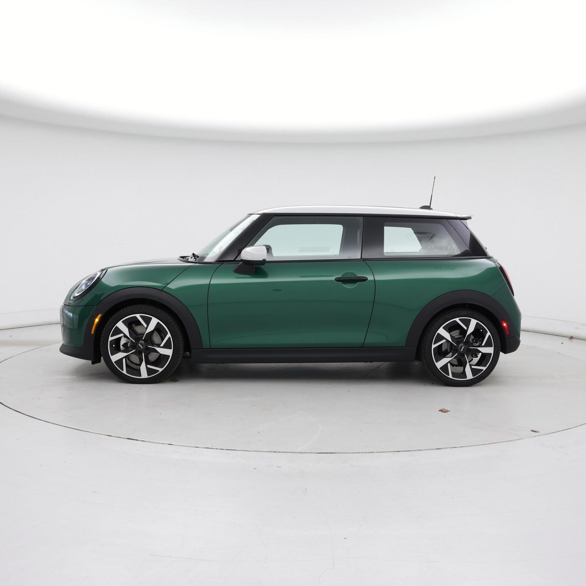 Thumbnail: 2025 MINI Cooper Hardtop - 3