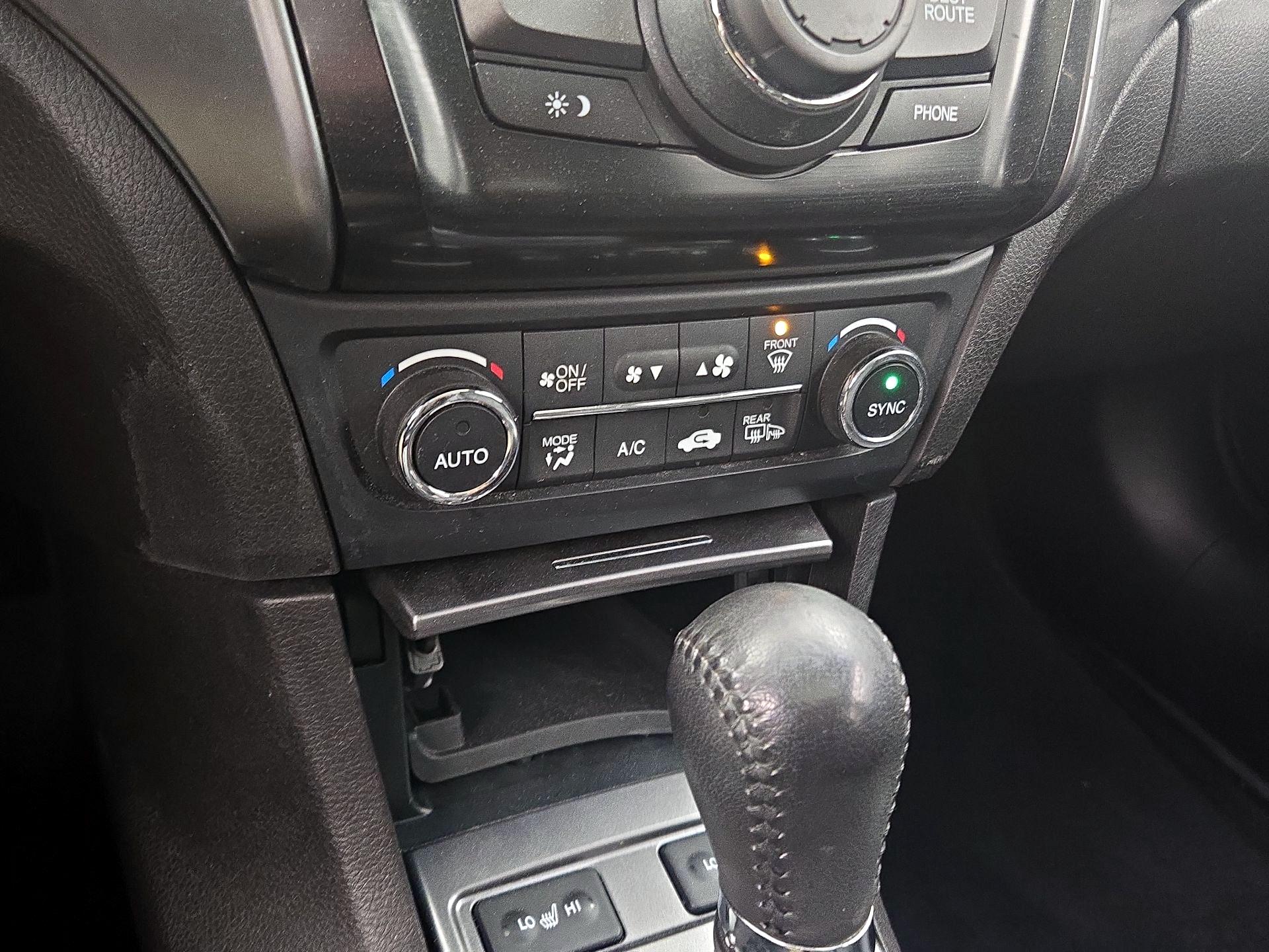 Thumbnail: 2014 Acura ILX - 17