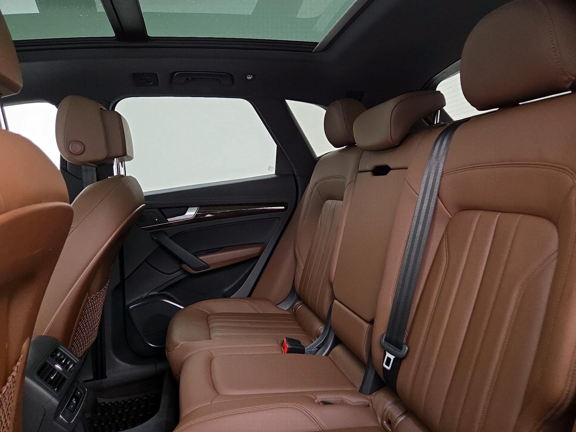 Thumbnail: 2020 Audi Q5 - 20