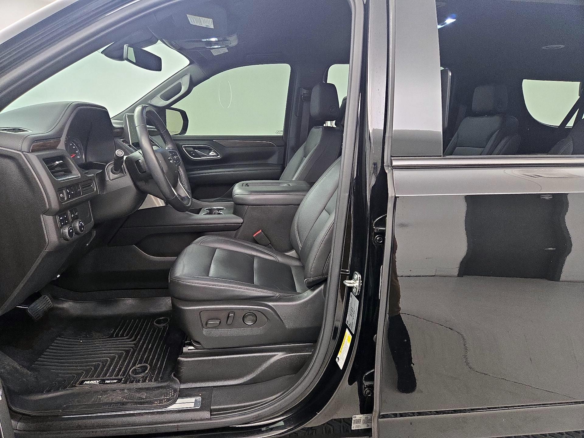 Thumbnail: 2021 Chevrolet Suburban - 11