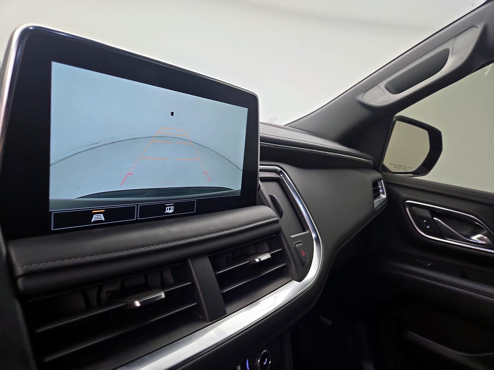 Thumbnail: 2021 Chevrolet Suburban - 15