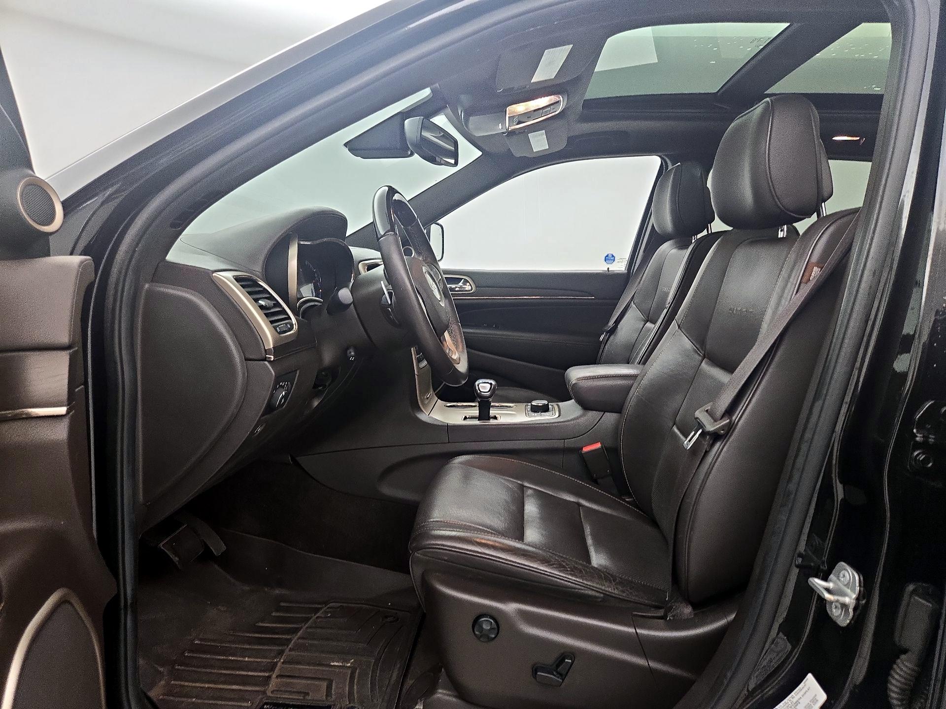 Thumbnail: 2014 Jeep Grand Cherokee - 11