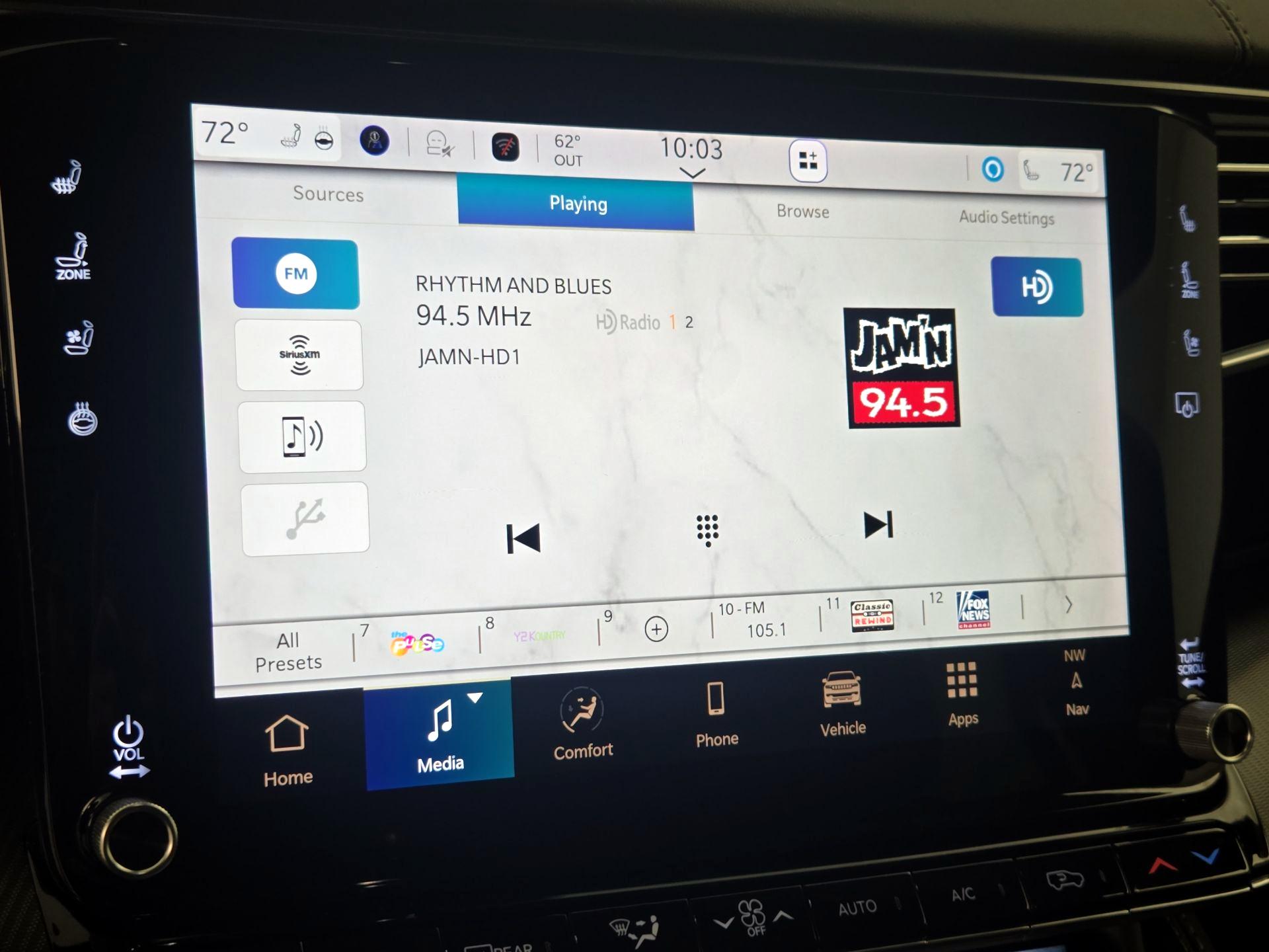 Thumbnail: 2024 Jeep Grand Wagoneer L - 16