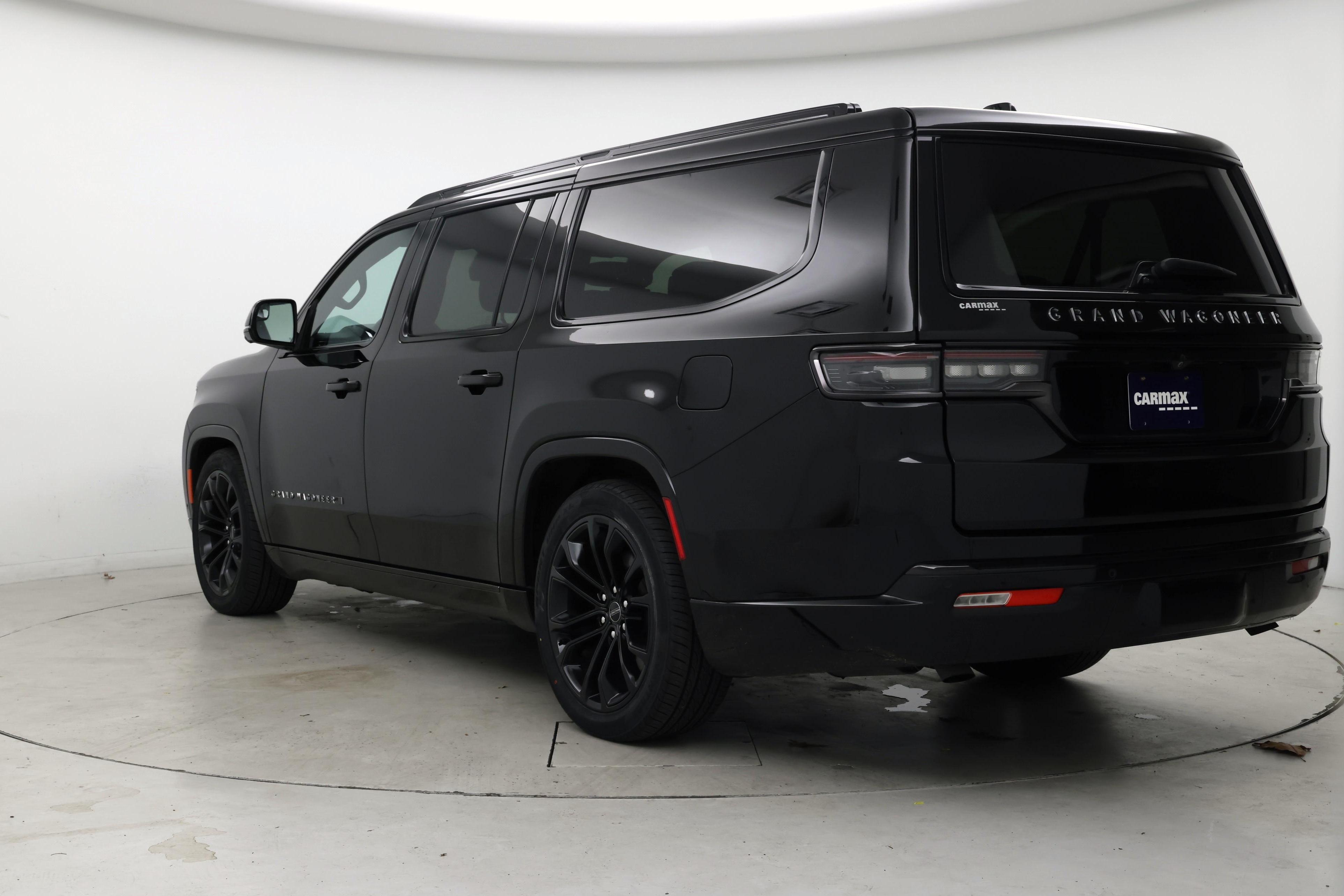 Thumbnail: 2024 Jeep Grand Wagoneer L - 2