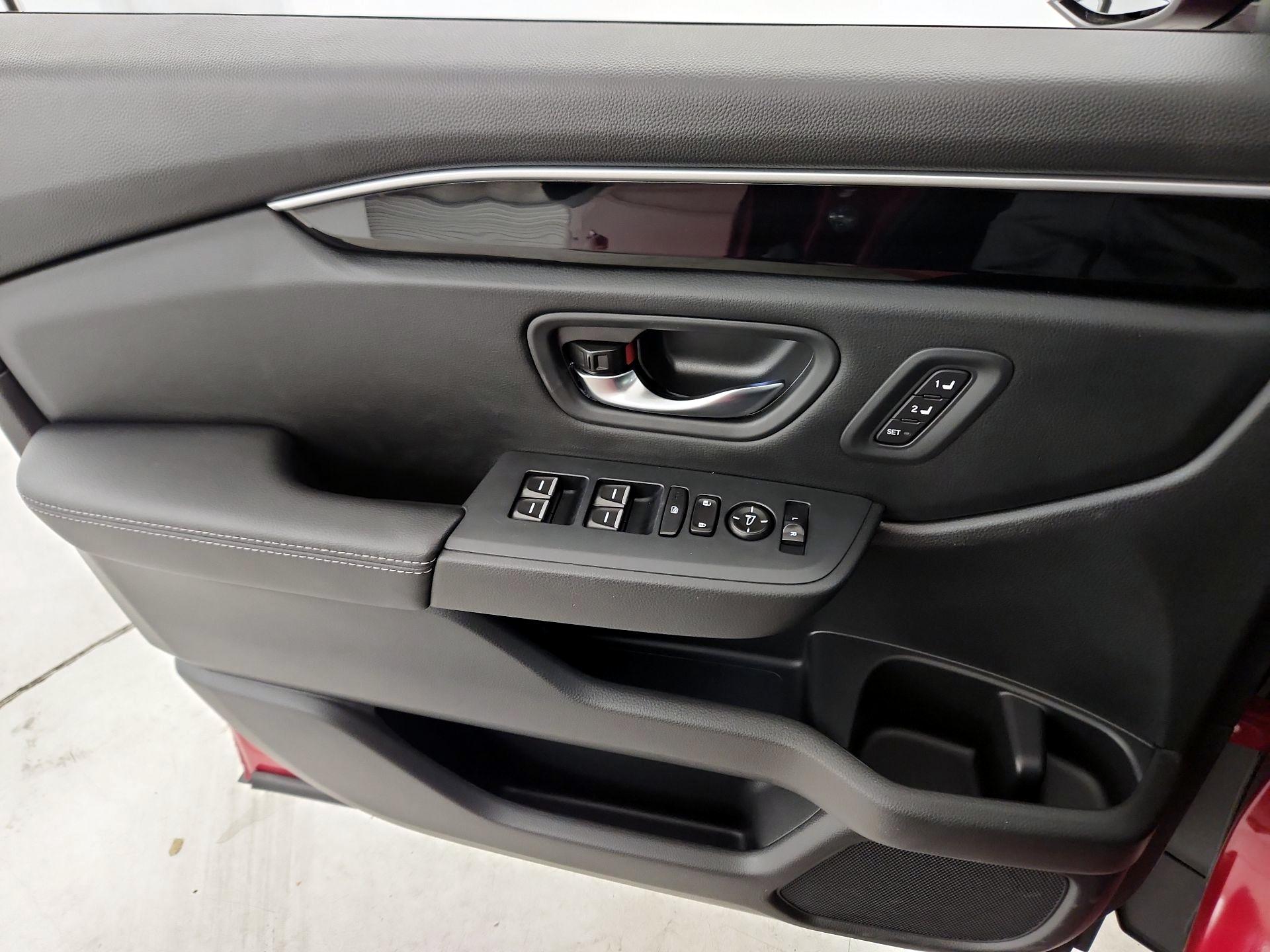 Thumbnail: 2025 Honda Pilot - 12