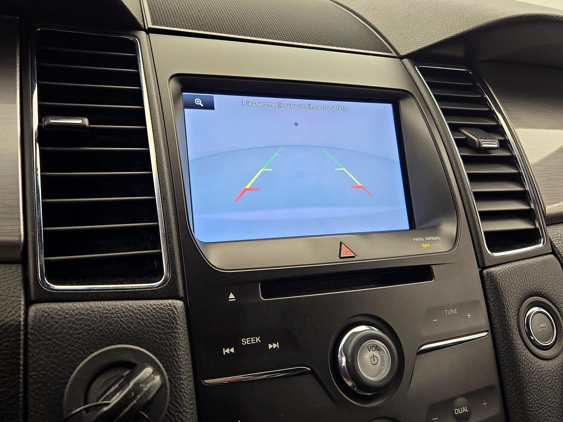 Thumbnail: 2014 Ford Taurus - 14