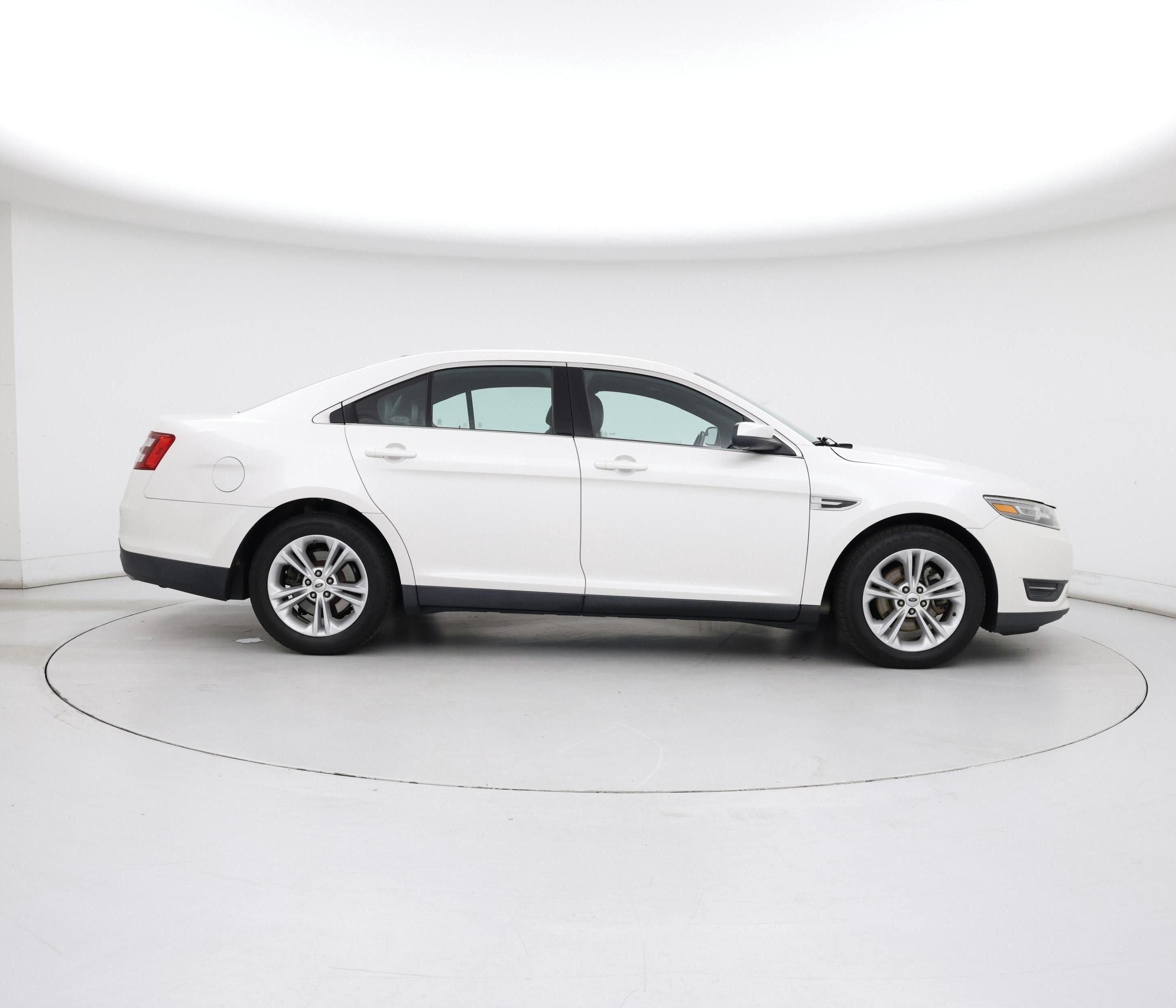 Thumbnail: 2014 Ford Taurus - 7