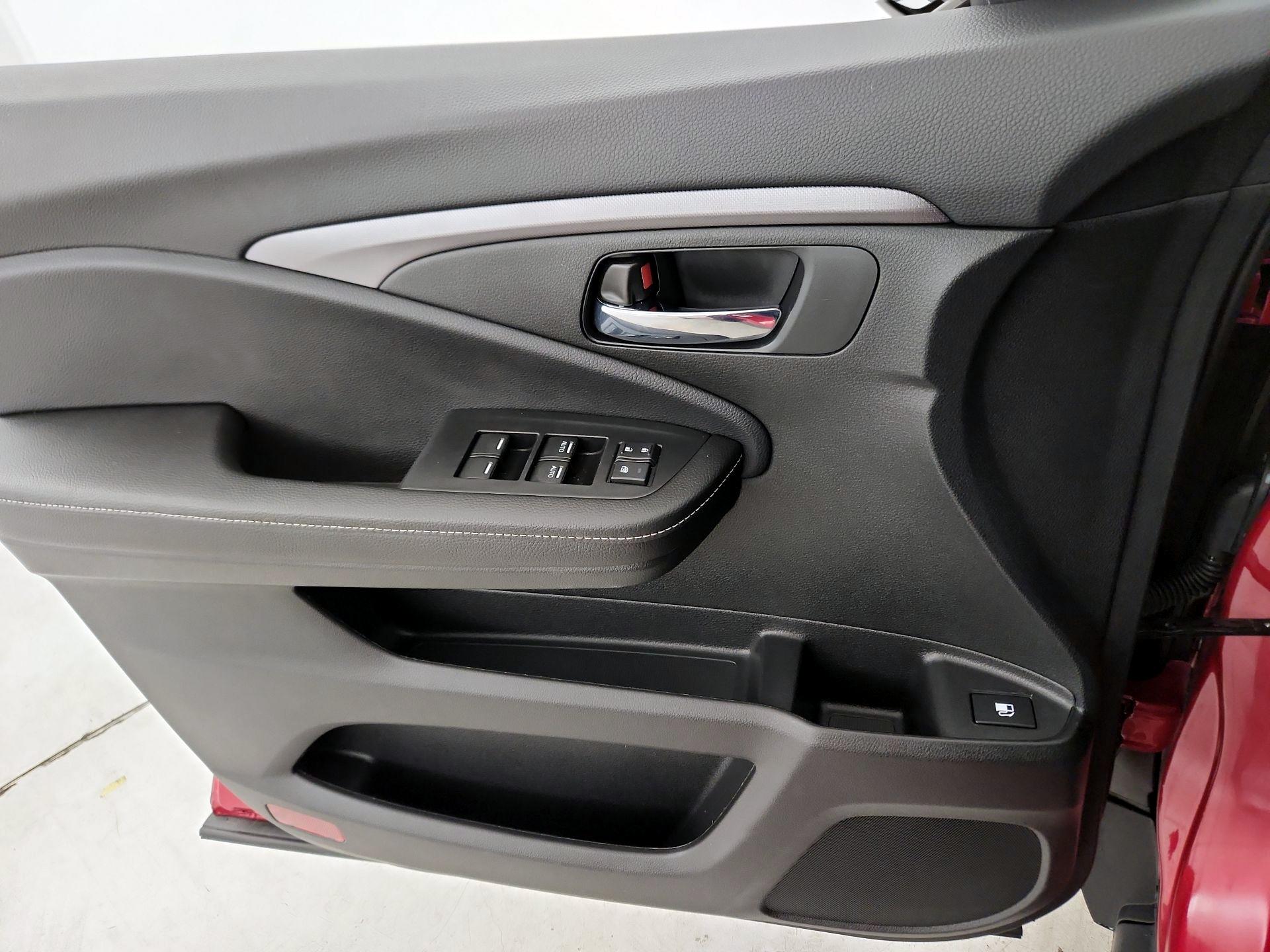 Thumbnail: 2024 Honda Ridgeline - 12