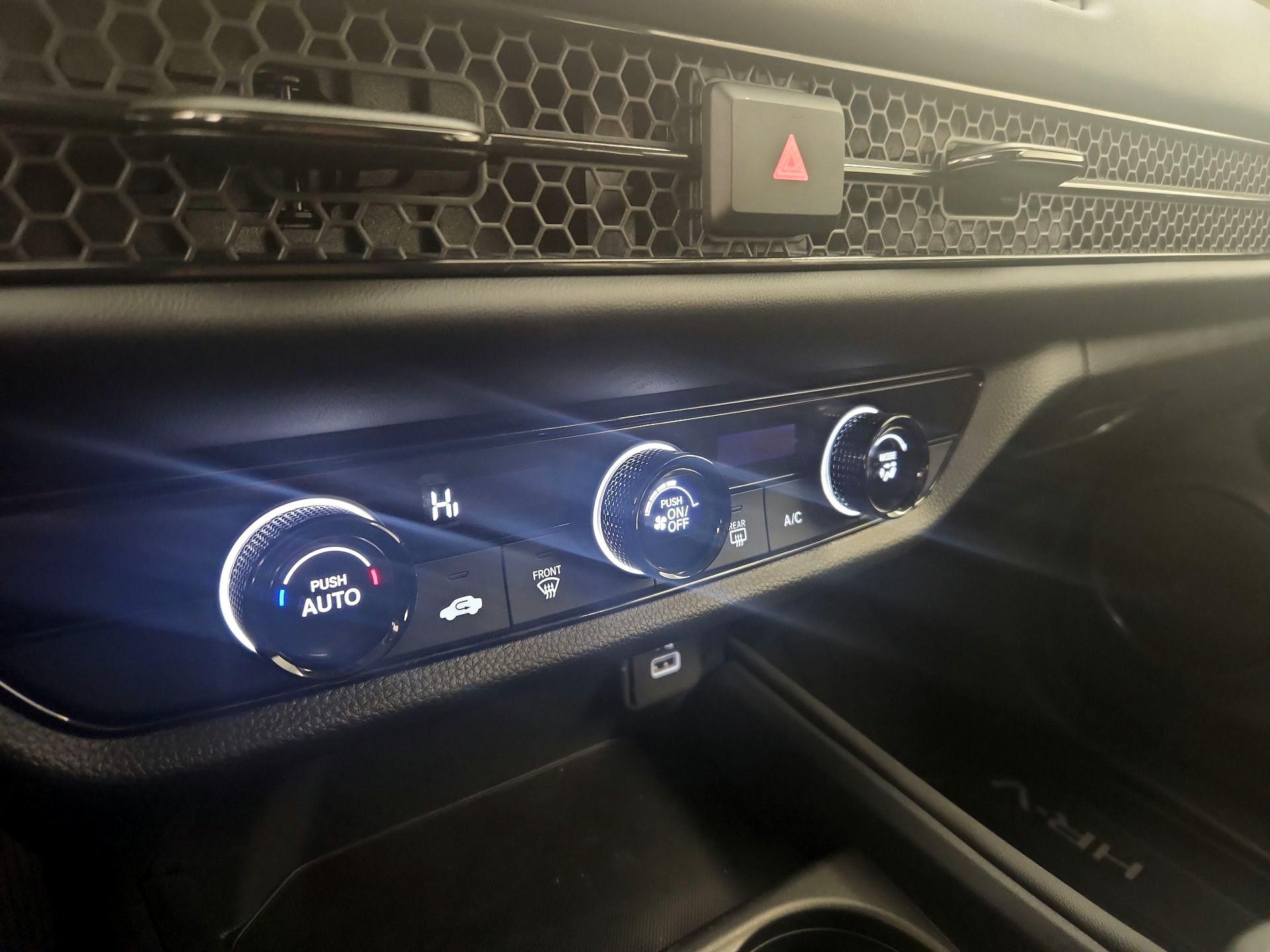 Thumbnail: 2025 Honda HR-V - 15