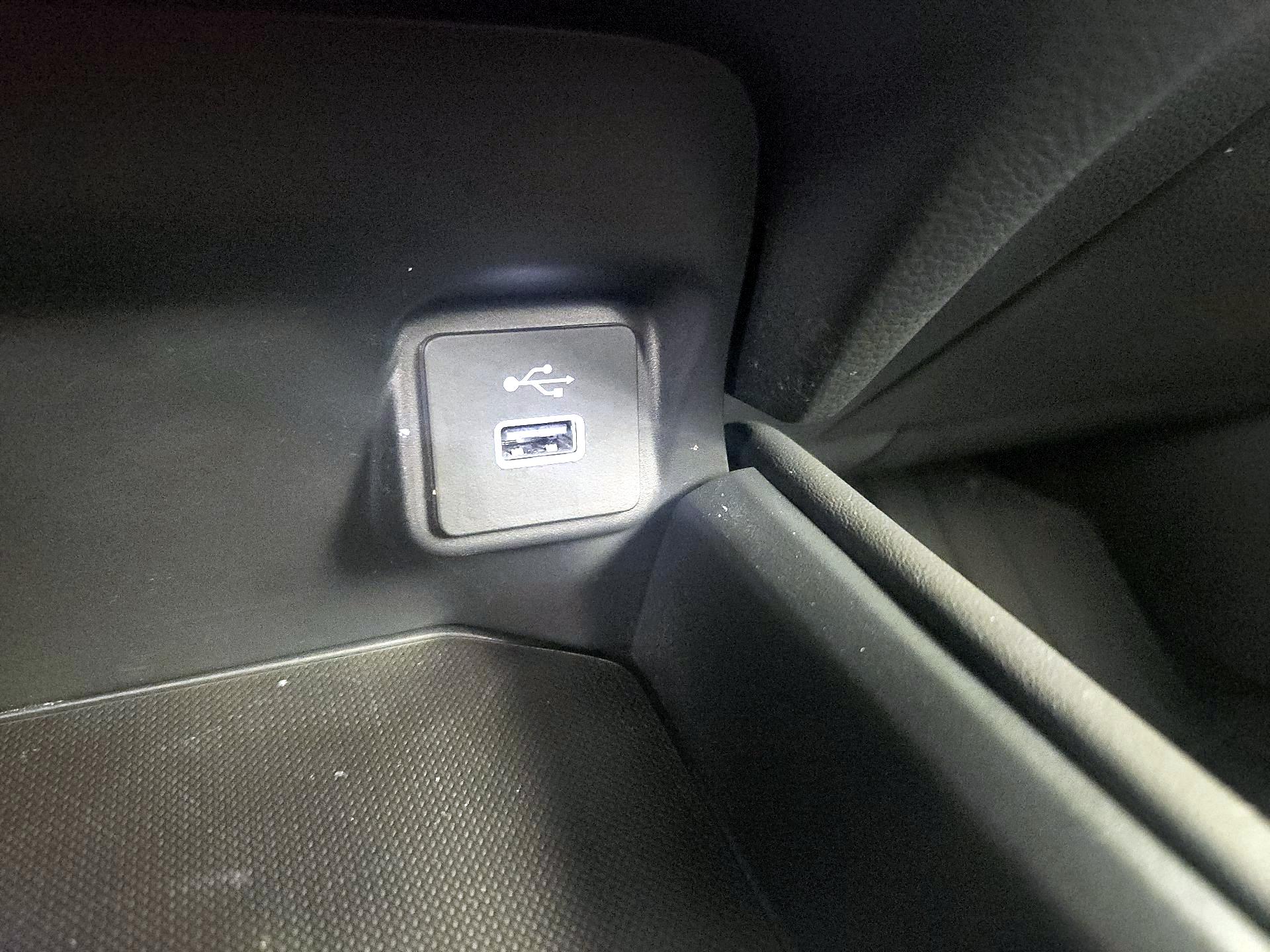 Thumbnail: 2025 Honda HR-V - 17