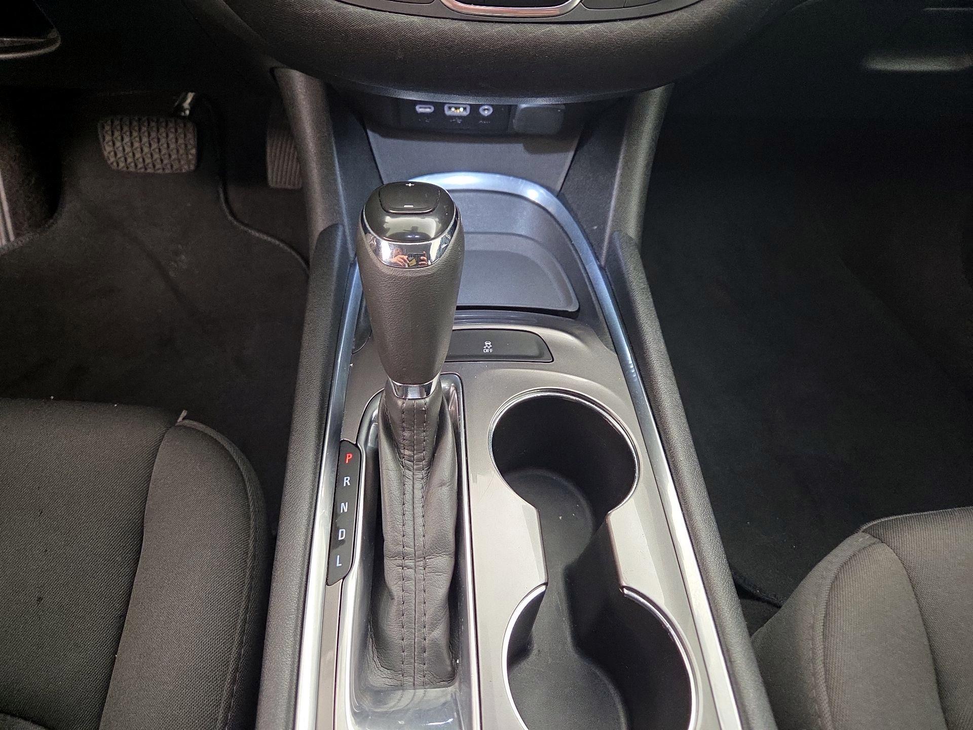 Thumbnail: 2020 Chevrolet Malibu - 17